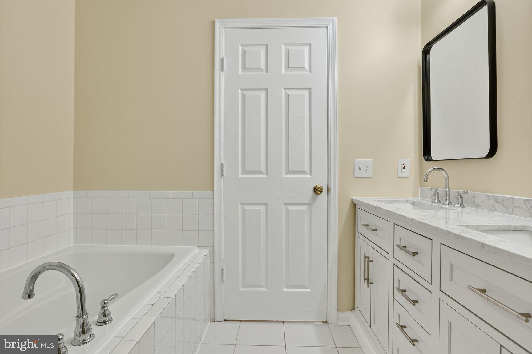 MANORS AT MCNAIR FARMS - Residential