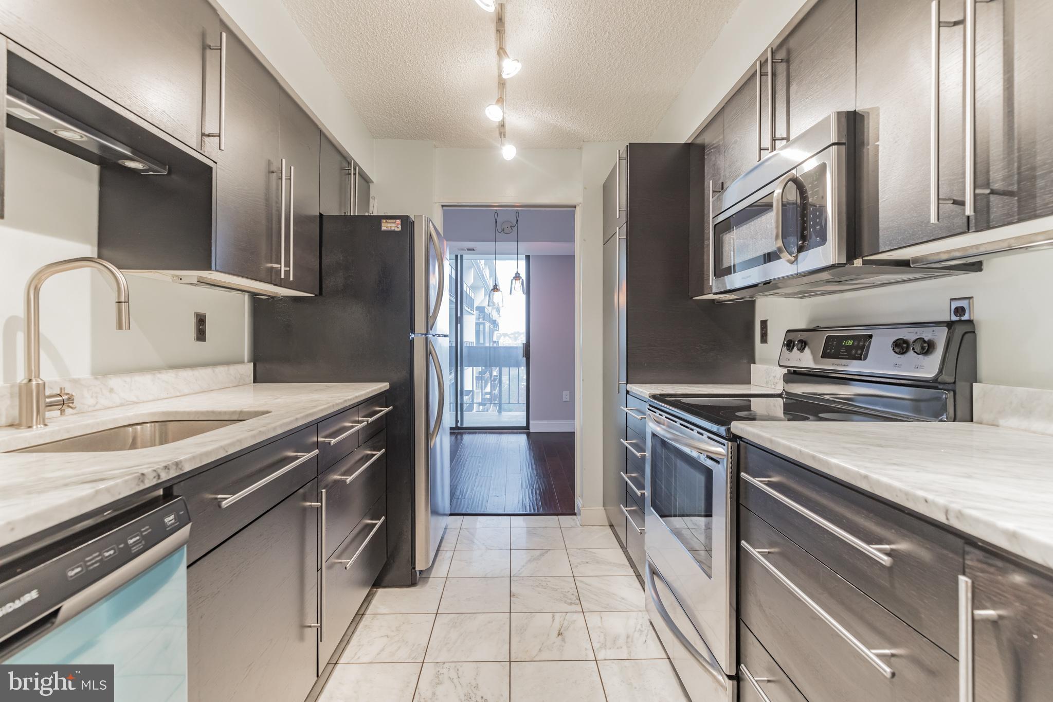 GREENHOUSE - Residential