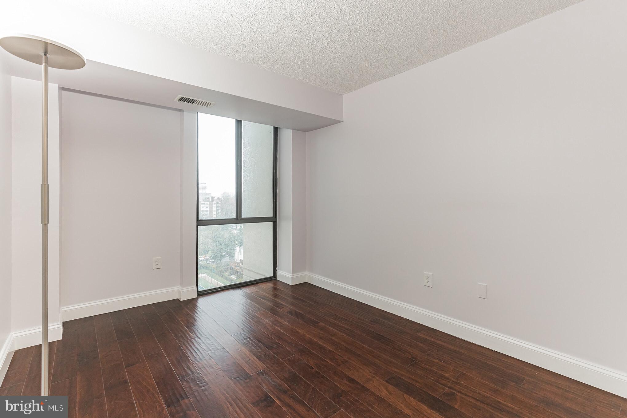 GREENHOUSE - Residential