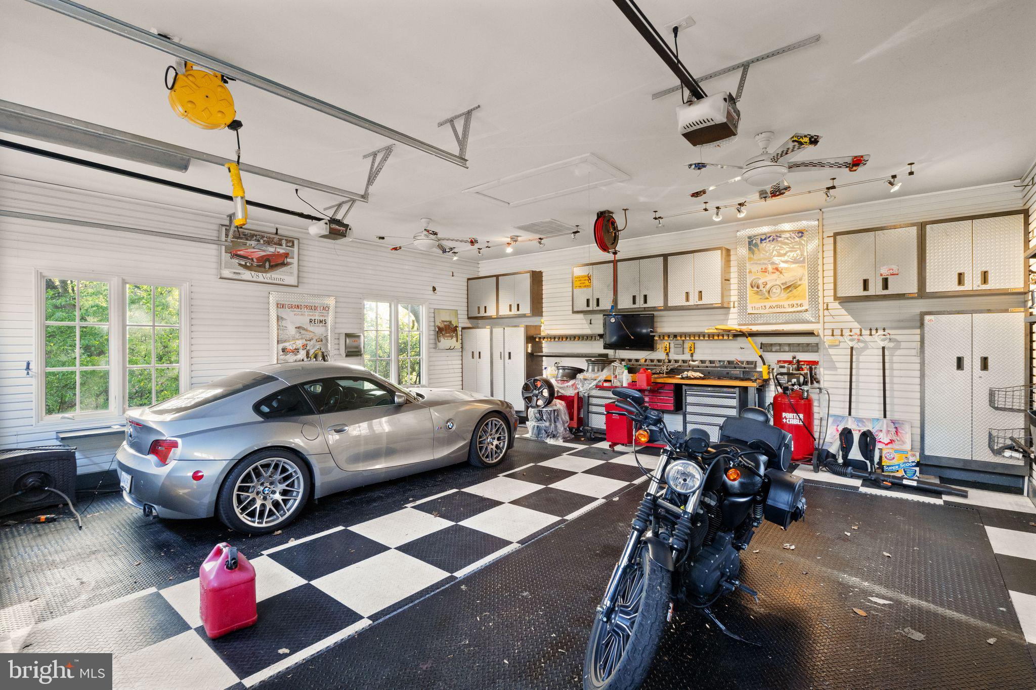 ARLINGWOOD - Residential