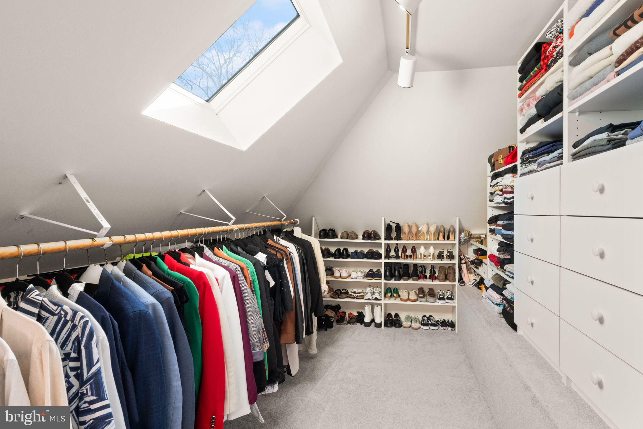 ARLINGWOOD - Residential