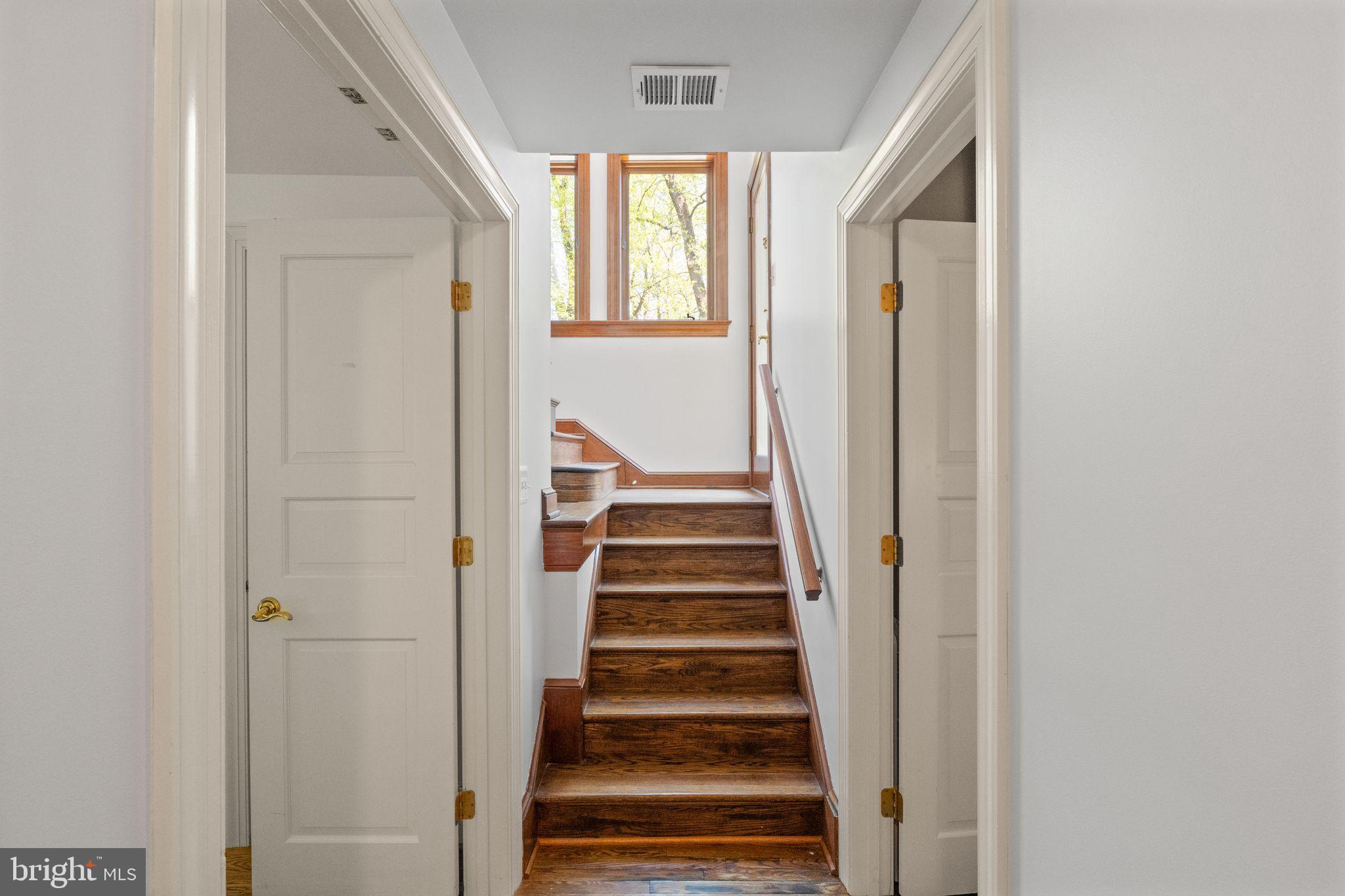 ARLINGWOOD - Residential