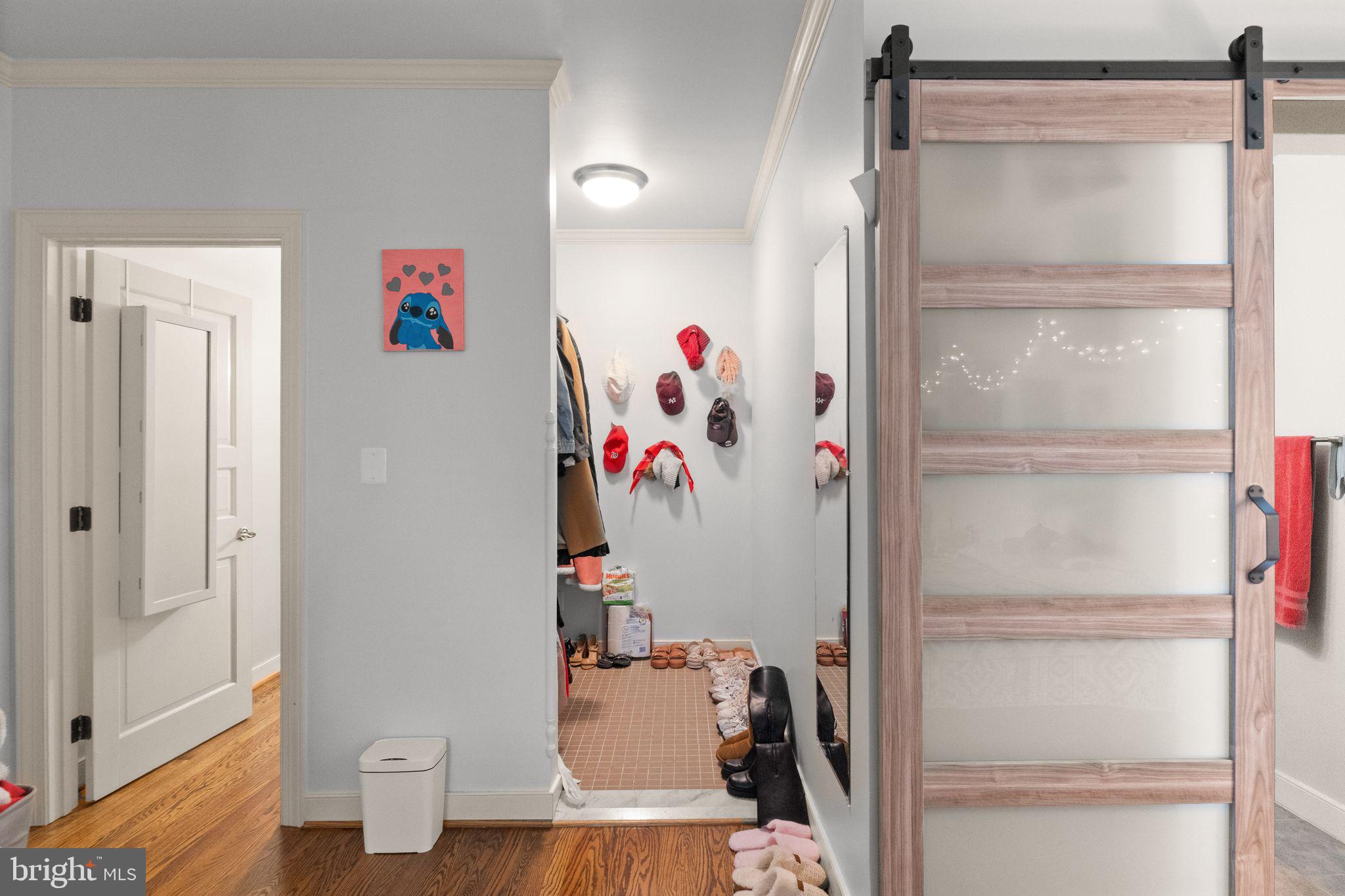 ARLINGWOOD - Residential