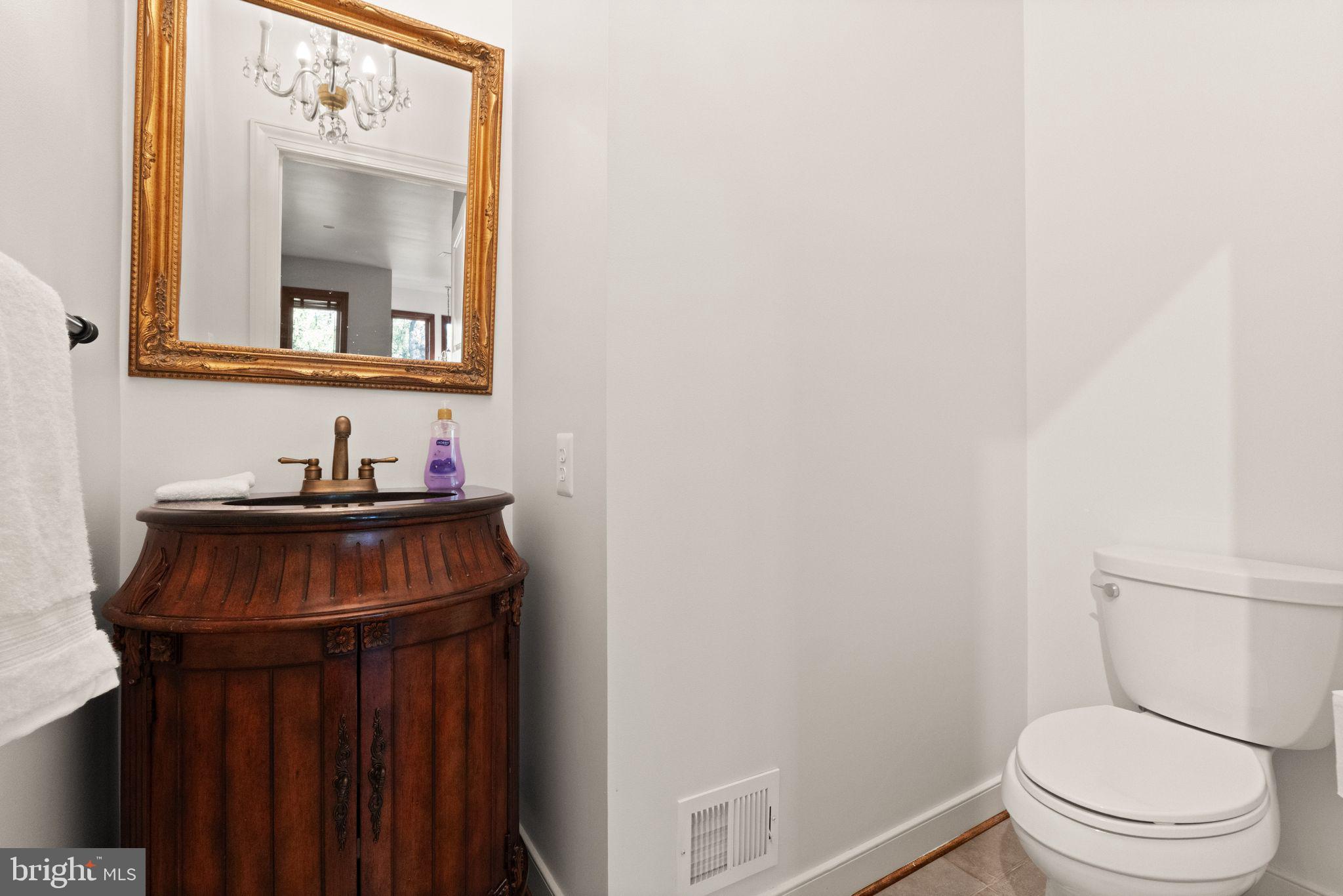 ARLINGWOOD - Residential