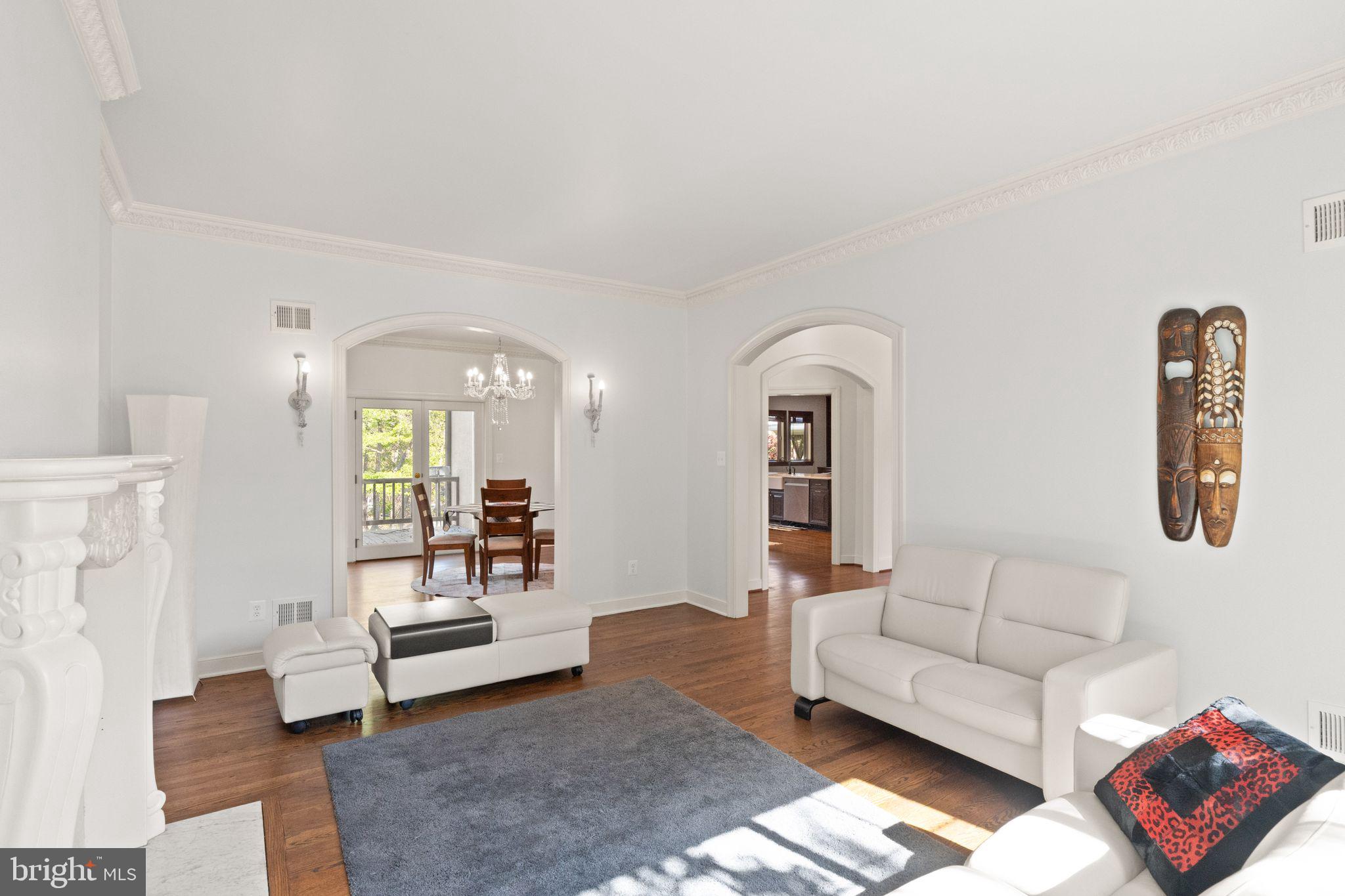 ARLINGWOOD - Residential