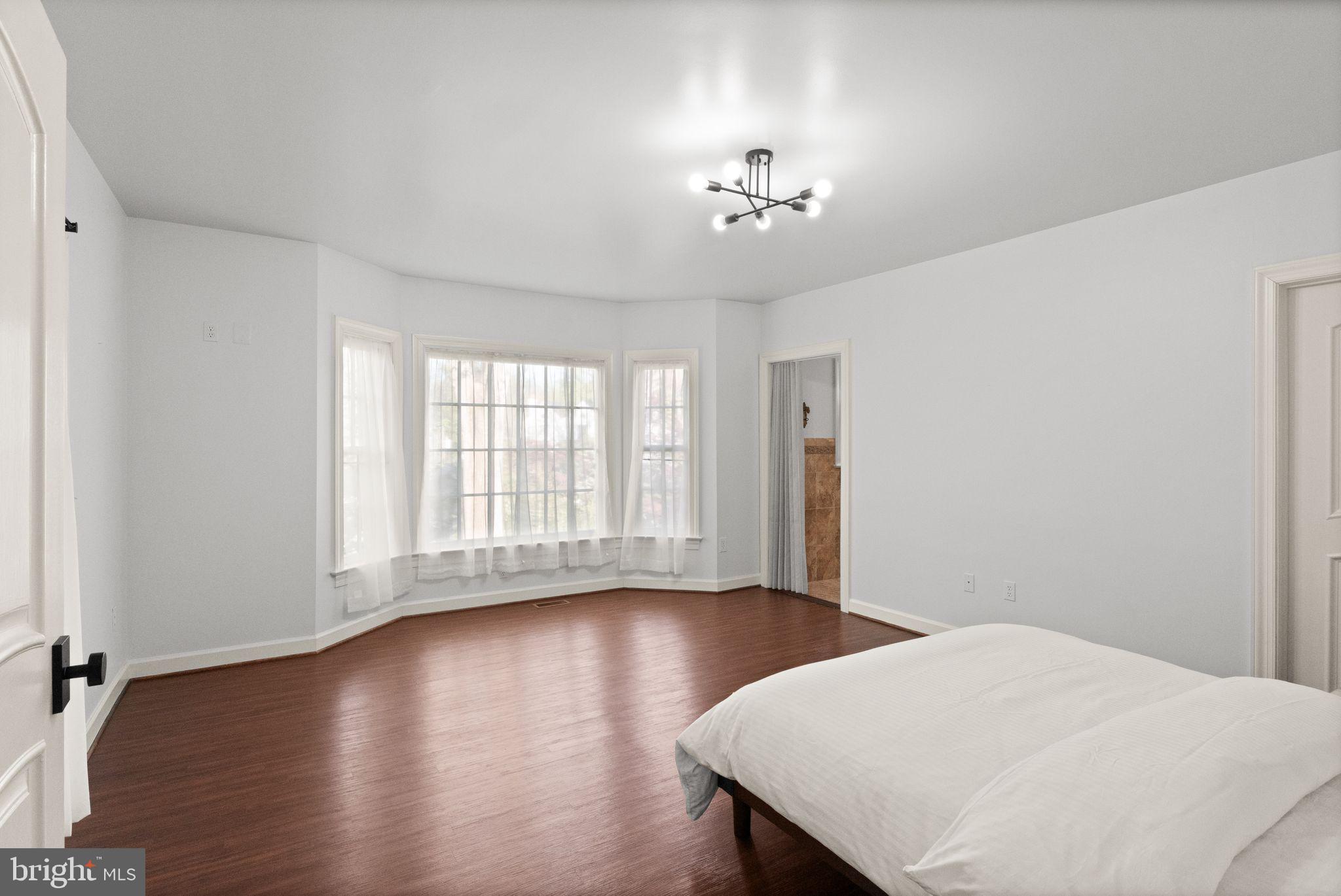 ARLINGWOOD - Residential