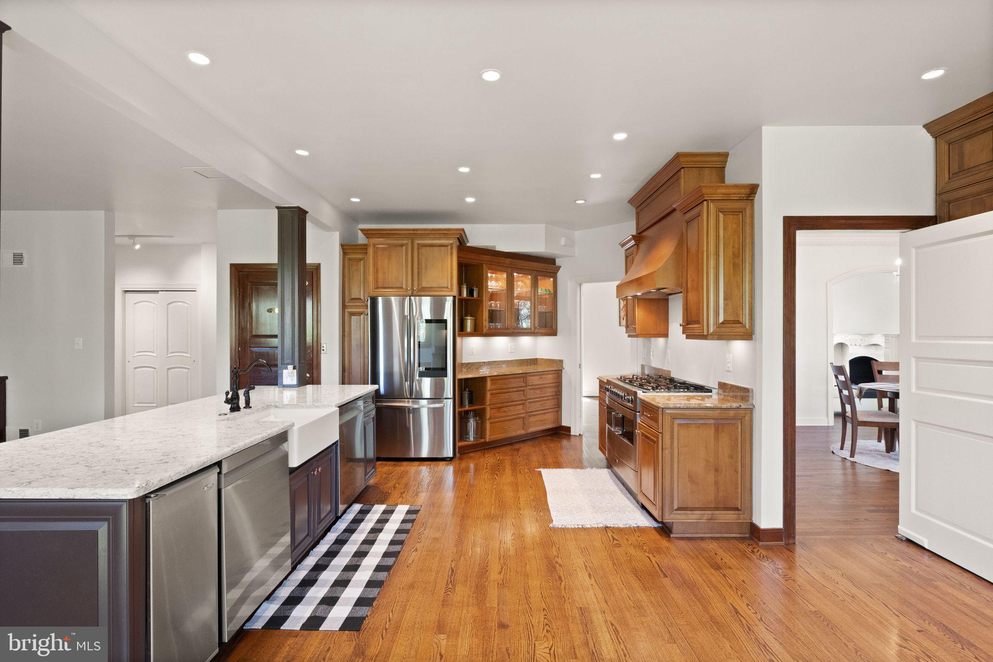 ARLINGWOOD - Residential