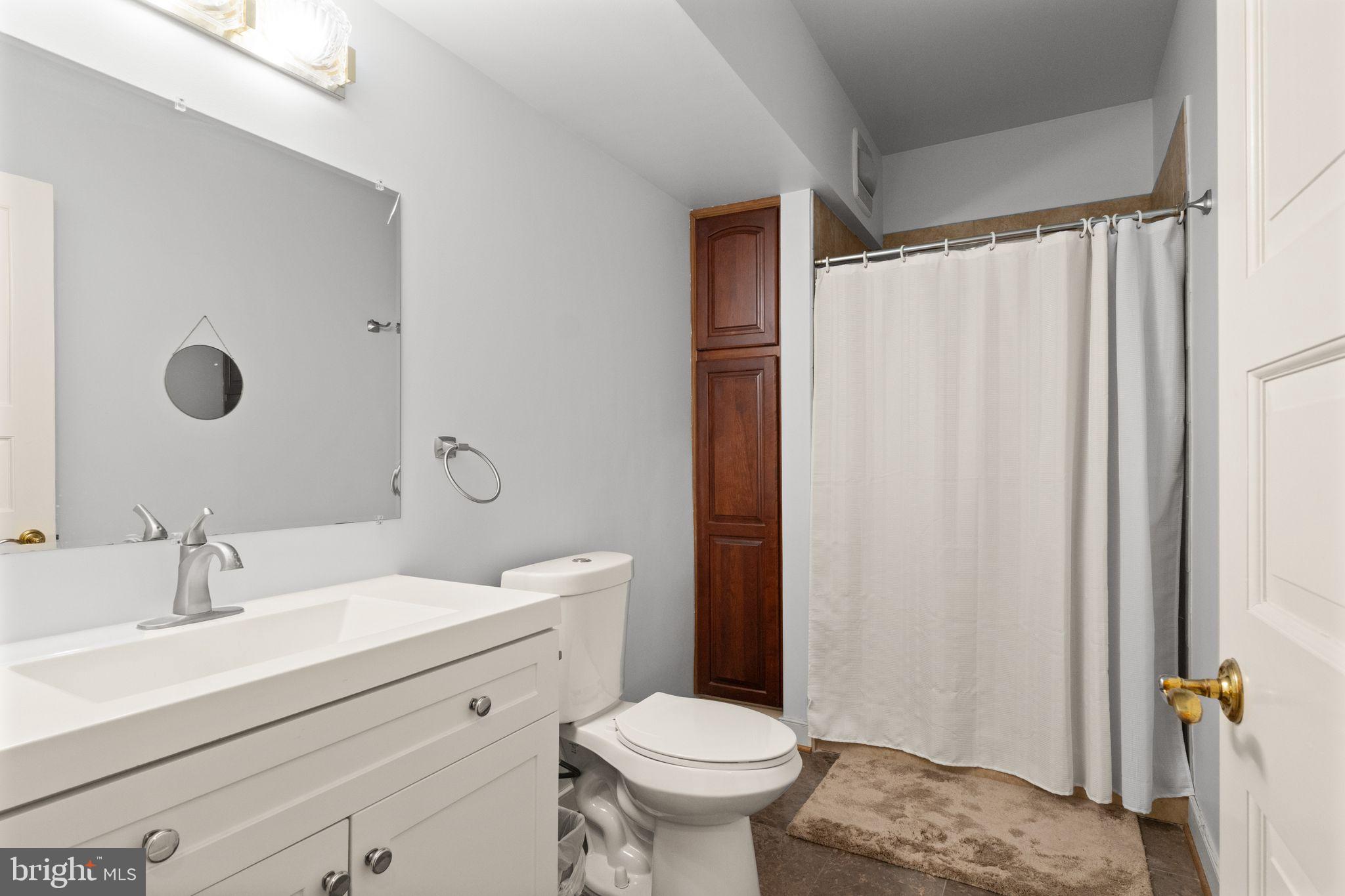 ARLINGWOOD - Residential