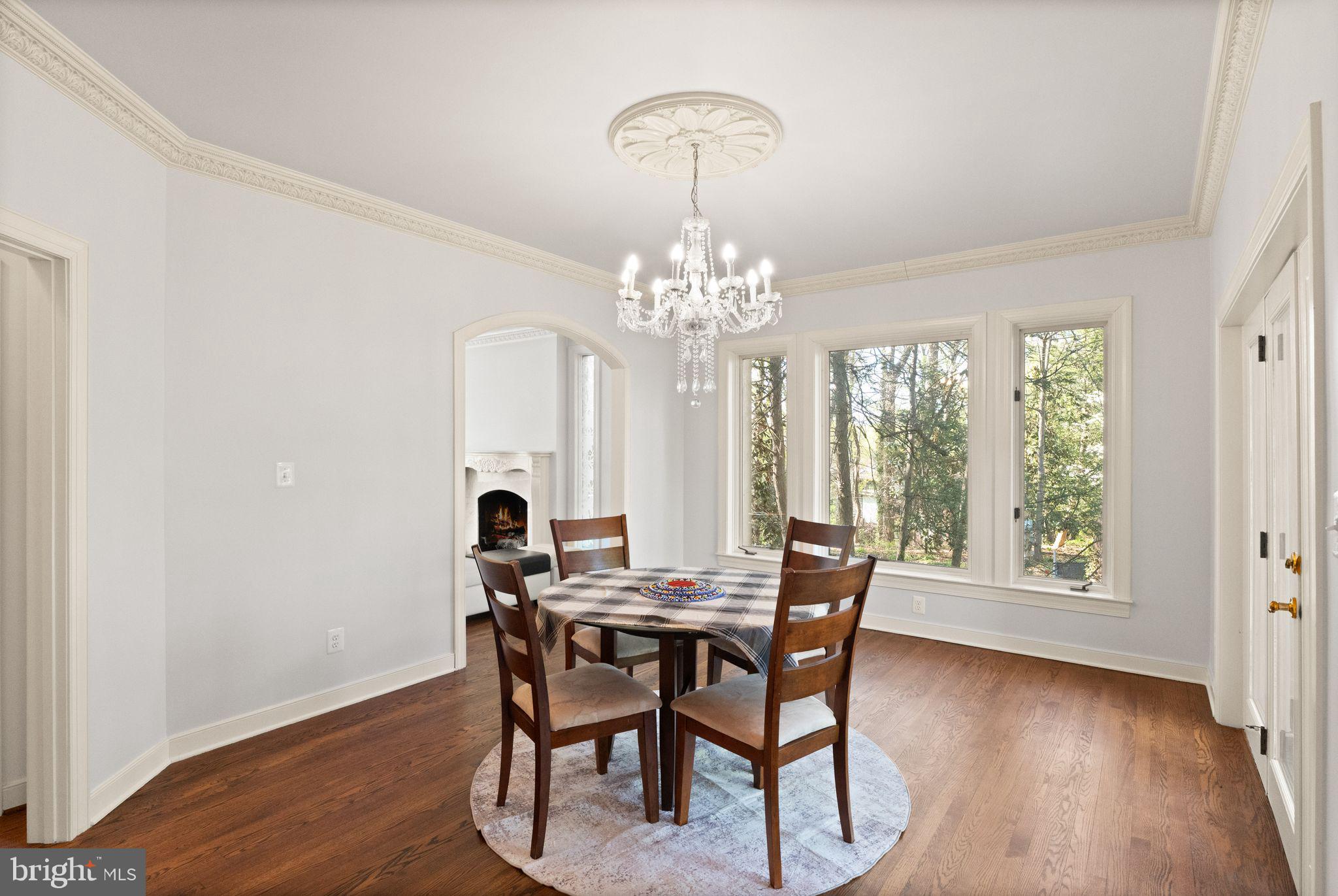 ARLINGWOOD - Residential