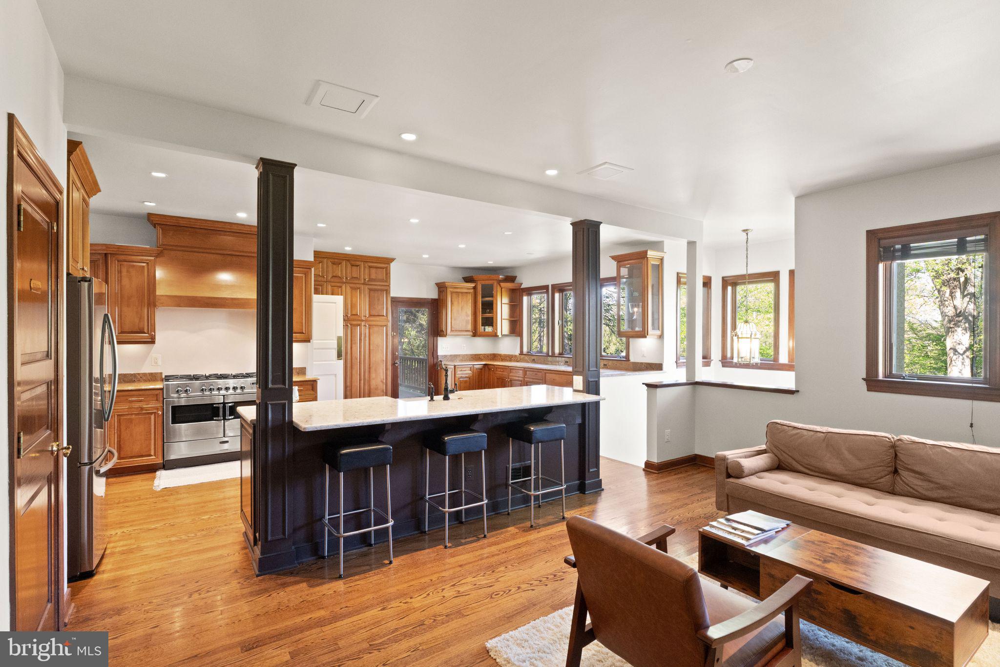 ARLINGWOOD - Residential