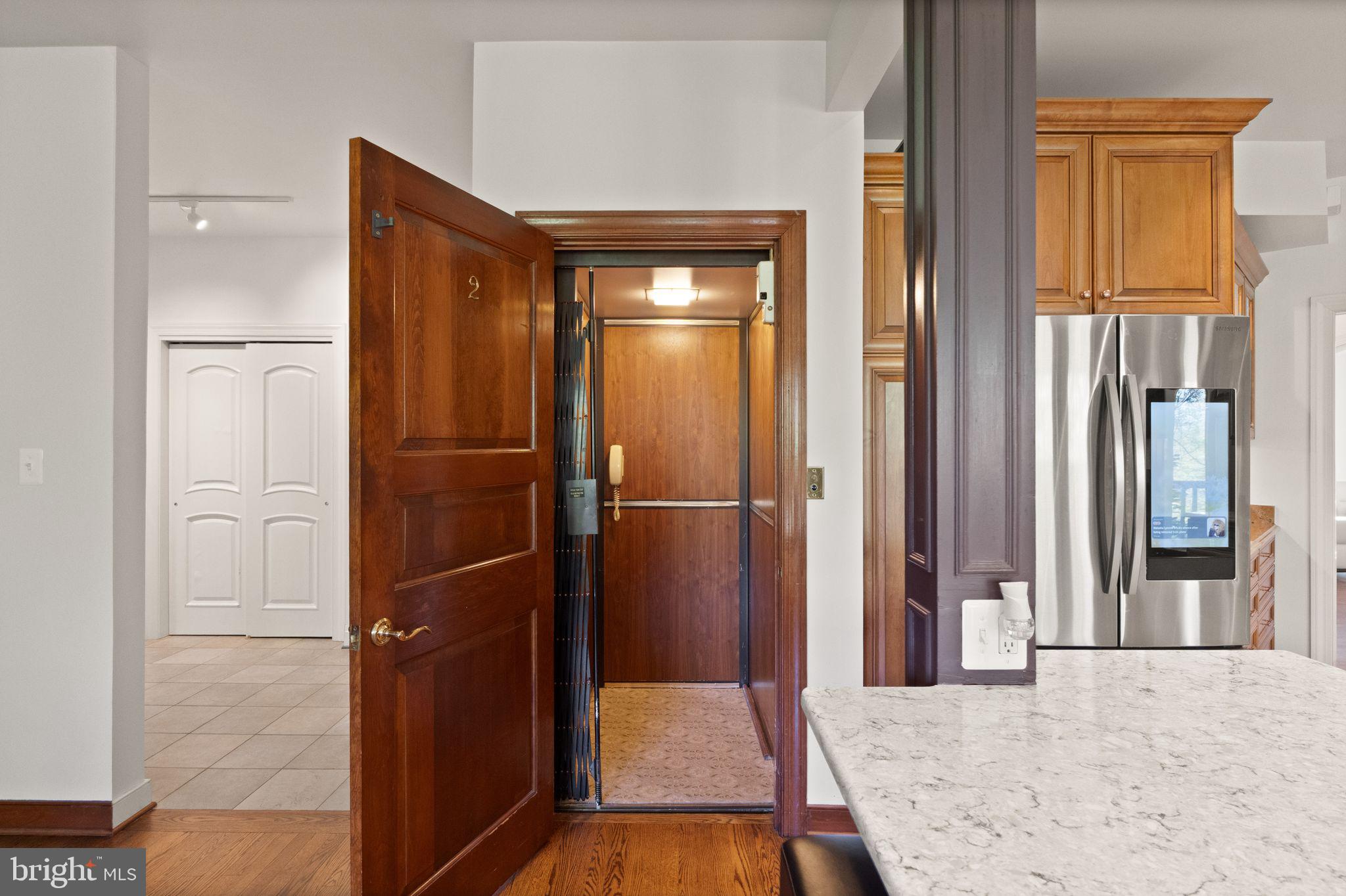 ARLINGWOOD - Residential