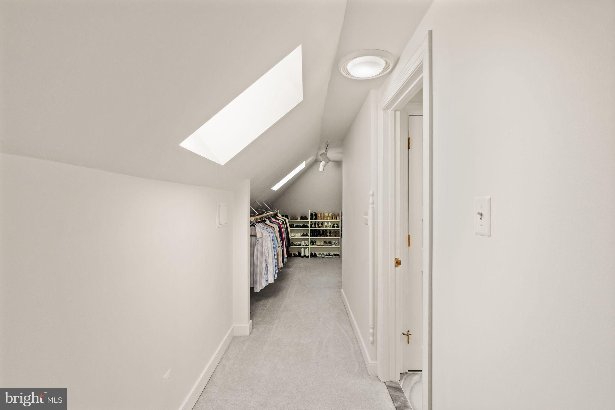 ARLINGWOOD - Residential