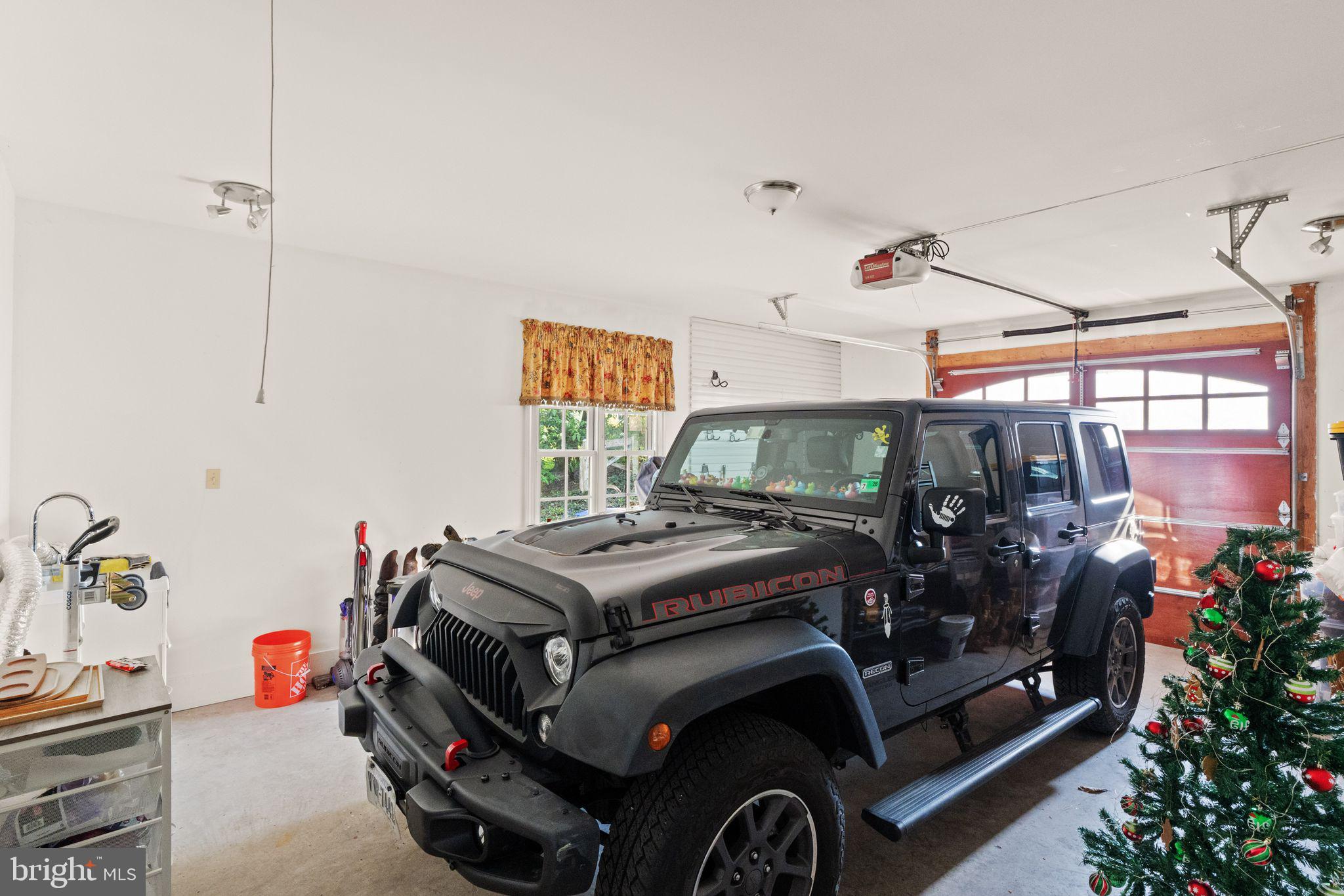 ARLINGWOOD - Residential