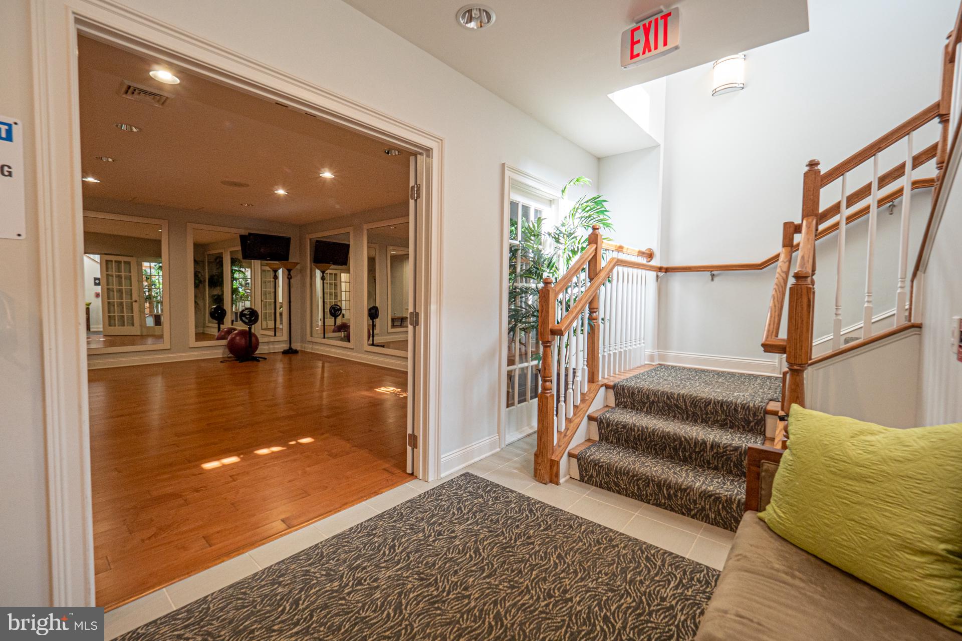 APPLEBROOK MEADOWS - Residential