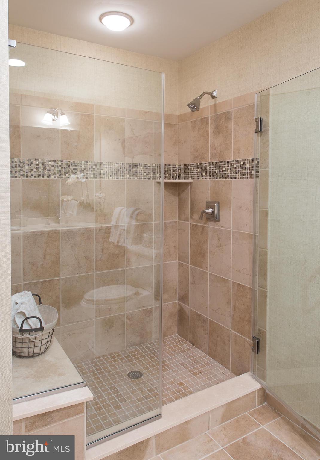 APPLEBROOK MEADOWS - Residential