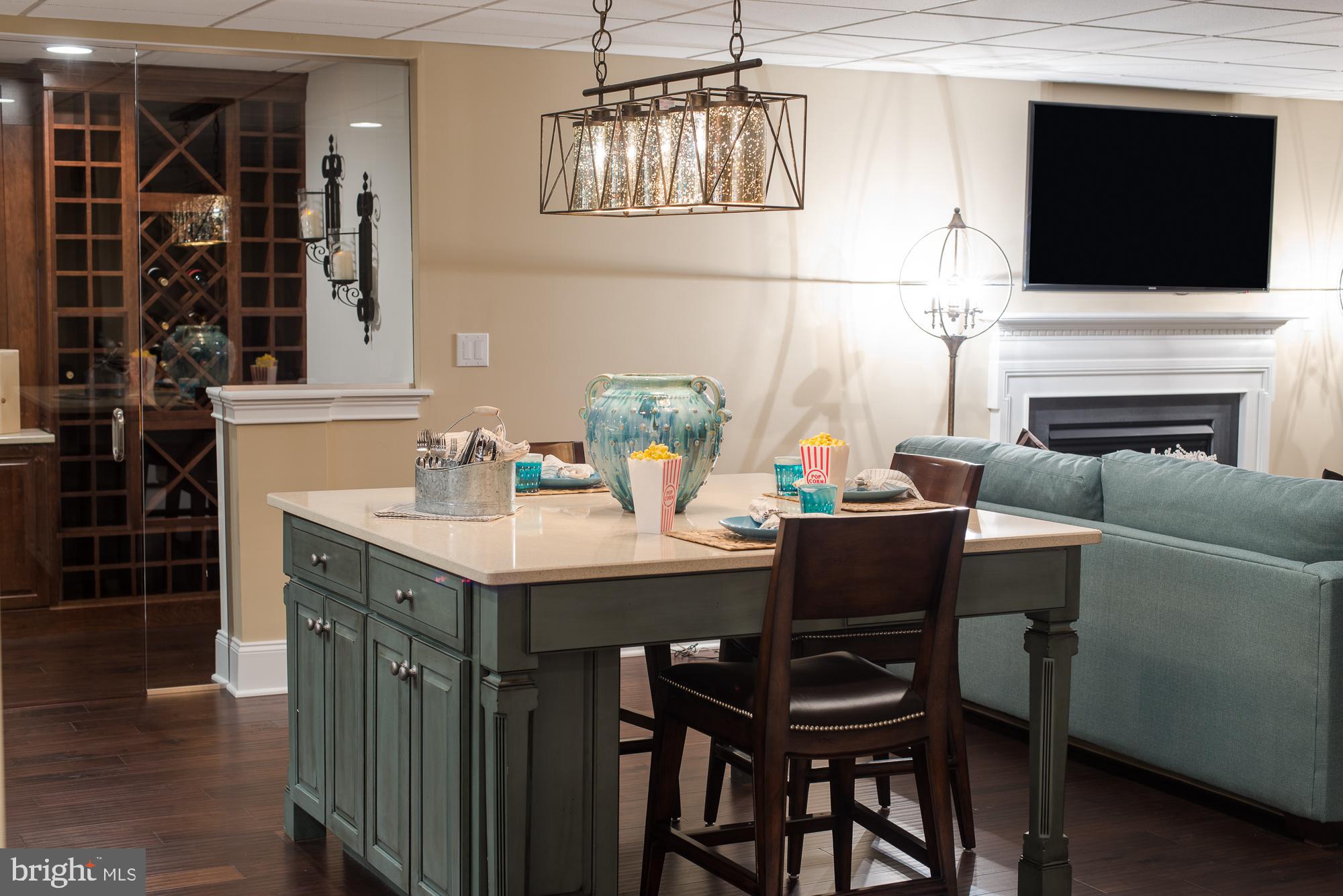 APPLEBROOK MEADOWS - Residential