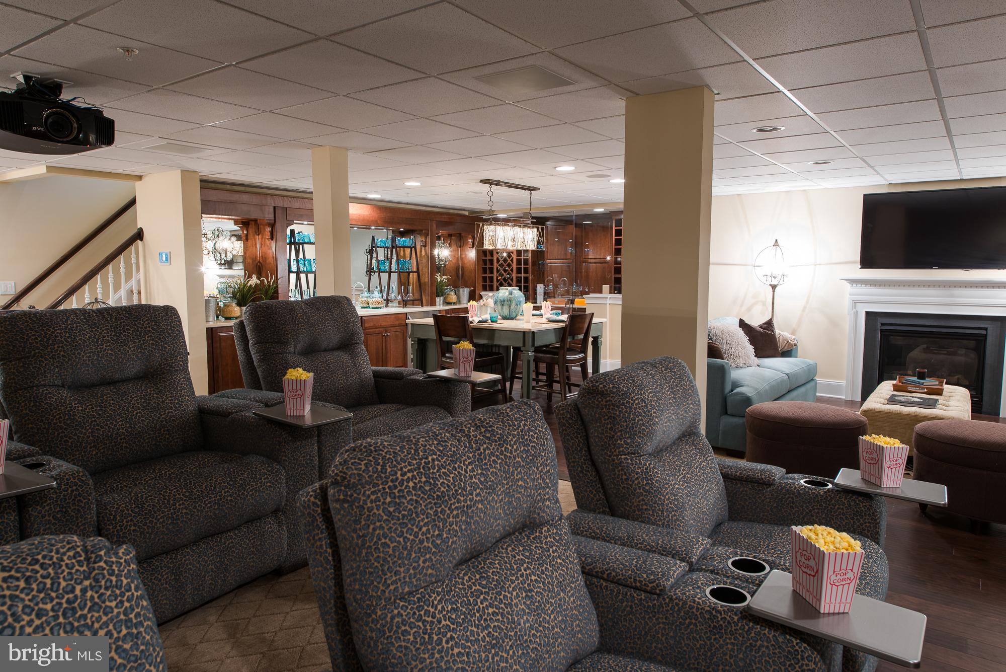 APPLEBROOK MEADOWS - Residential