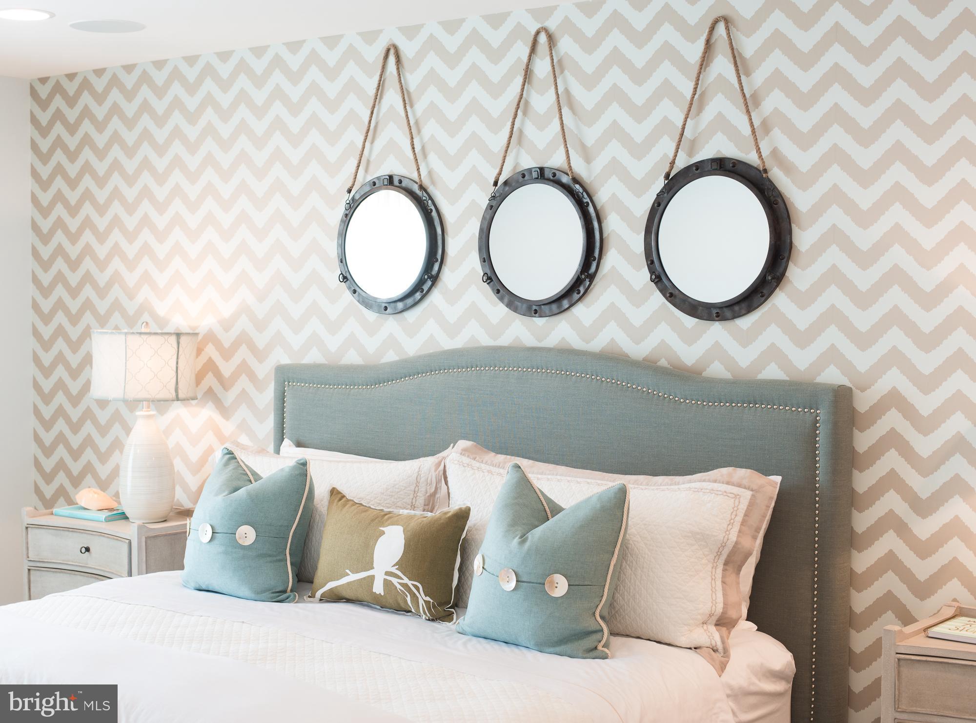 APPLEBROOK MEADOWS - Residential