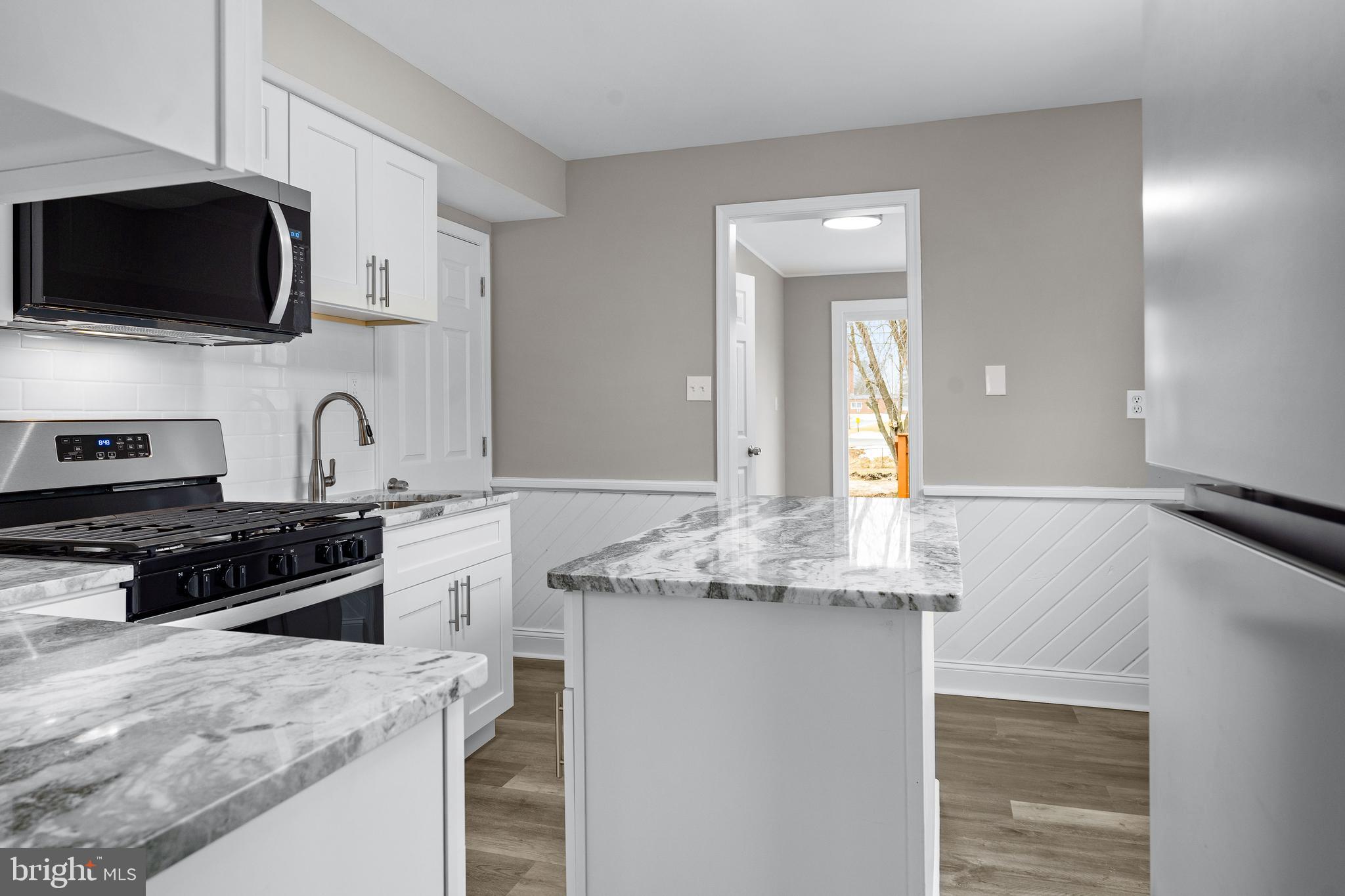 FRIENDSHIP HEIGHTS - Residential