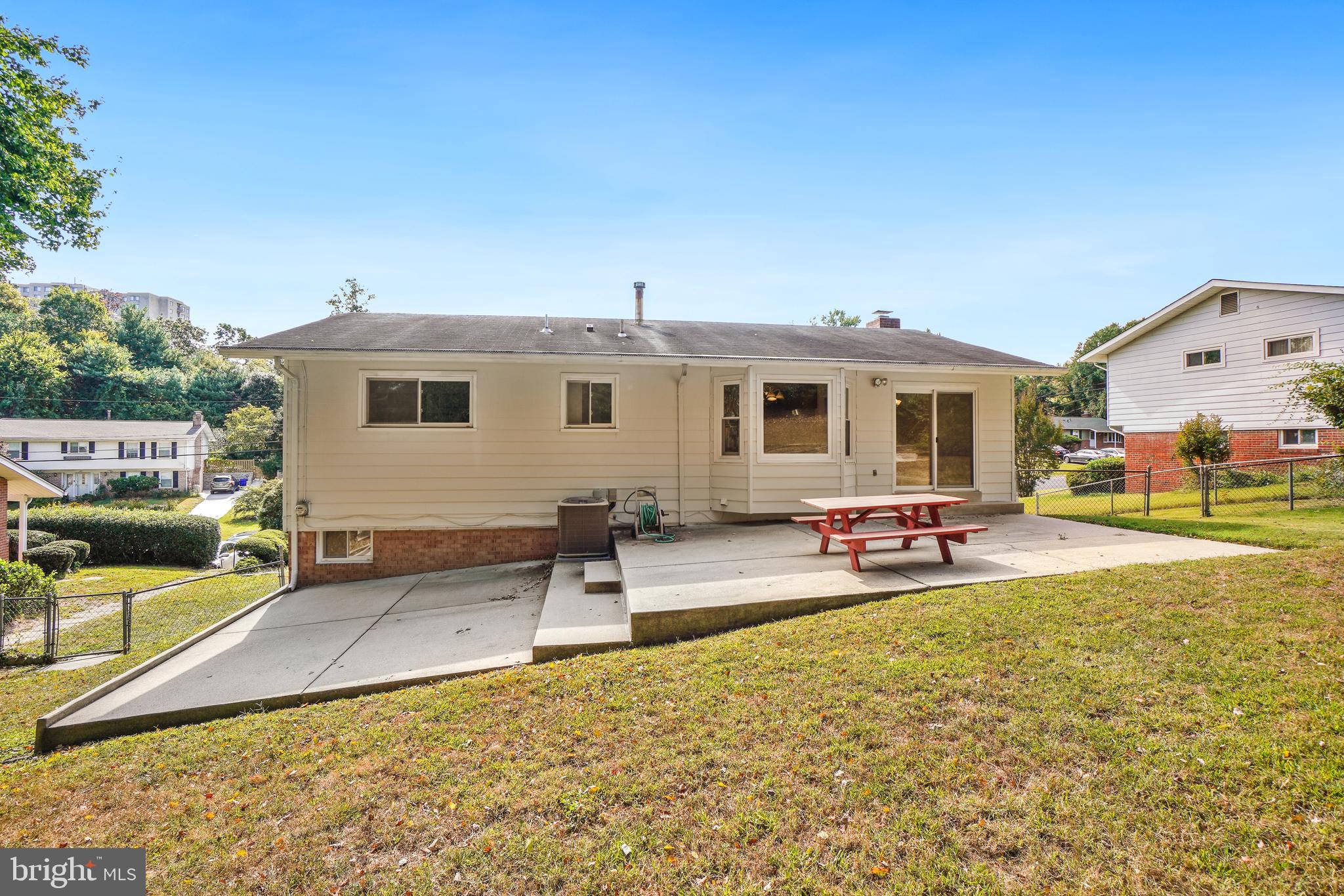 SPRINGBROOK VILLAGE - Residential