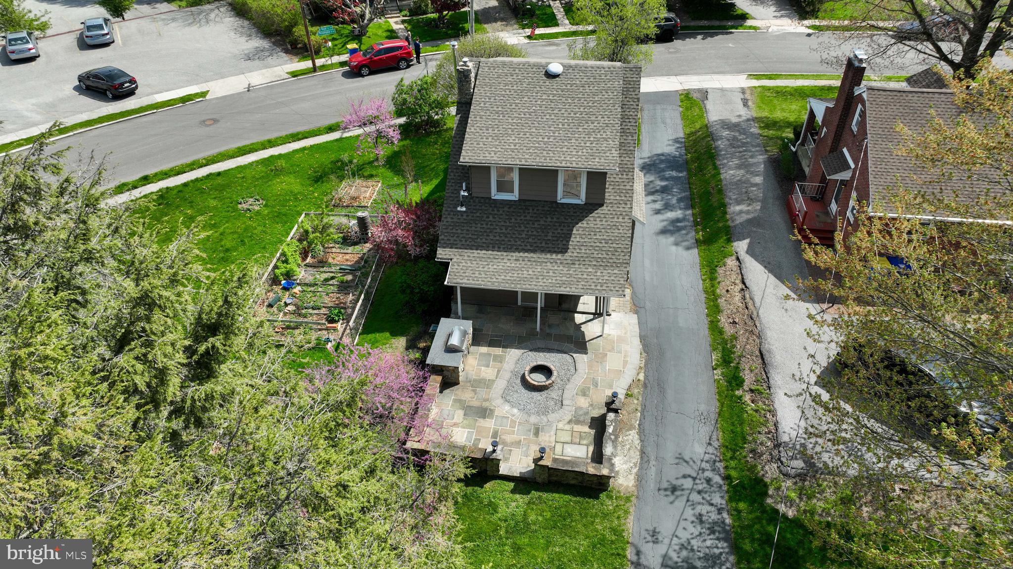 EAST YORK - Residential