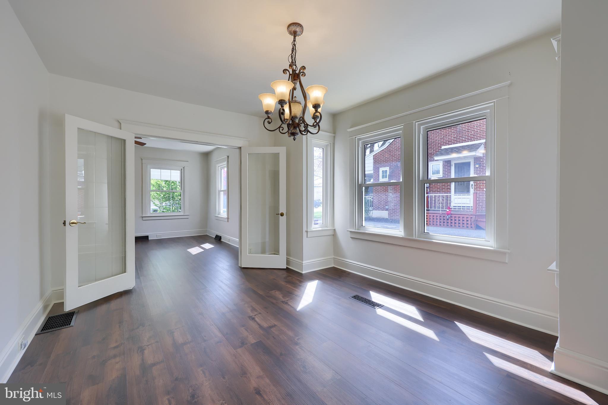 EAST YORK - Residential