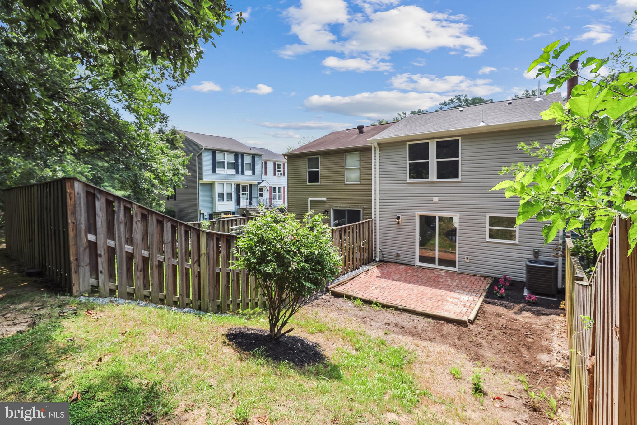 ASBURY WOODS - Residential