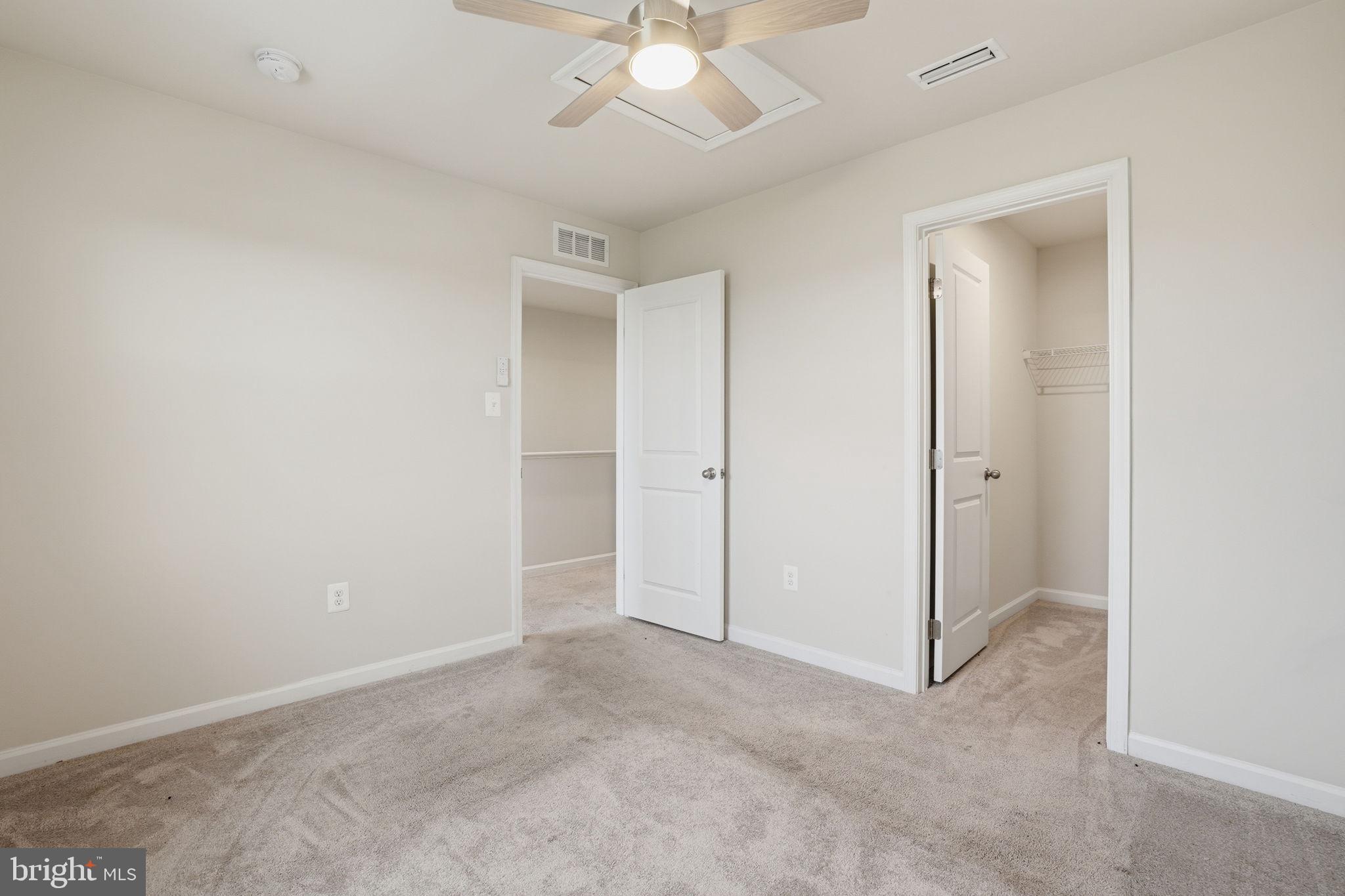 MEADE'S CROSSING - Residential