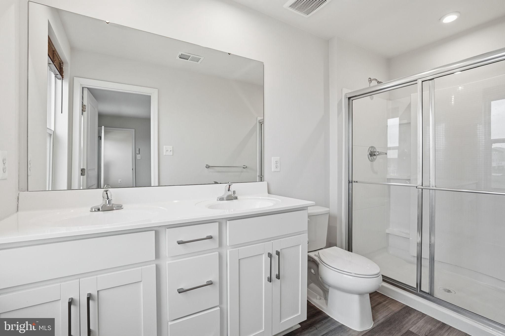 MEADE'S CROSSING - Residential