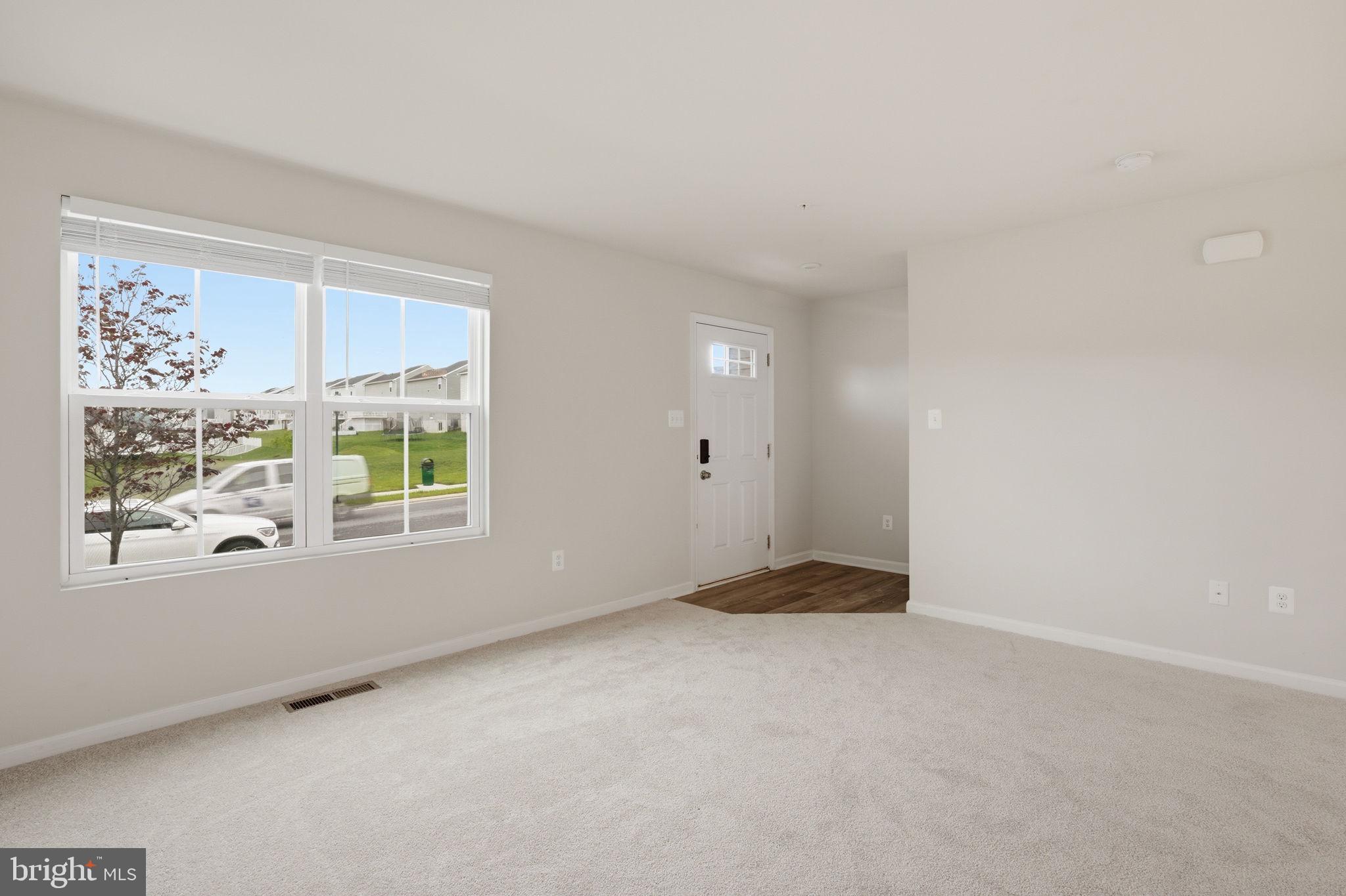 MEADE'S CROSSING - Residential