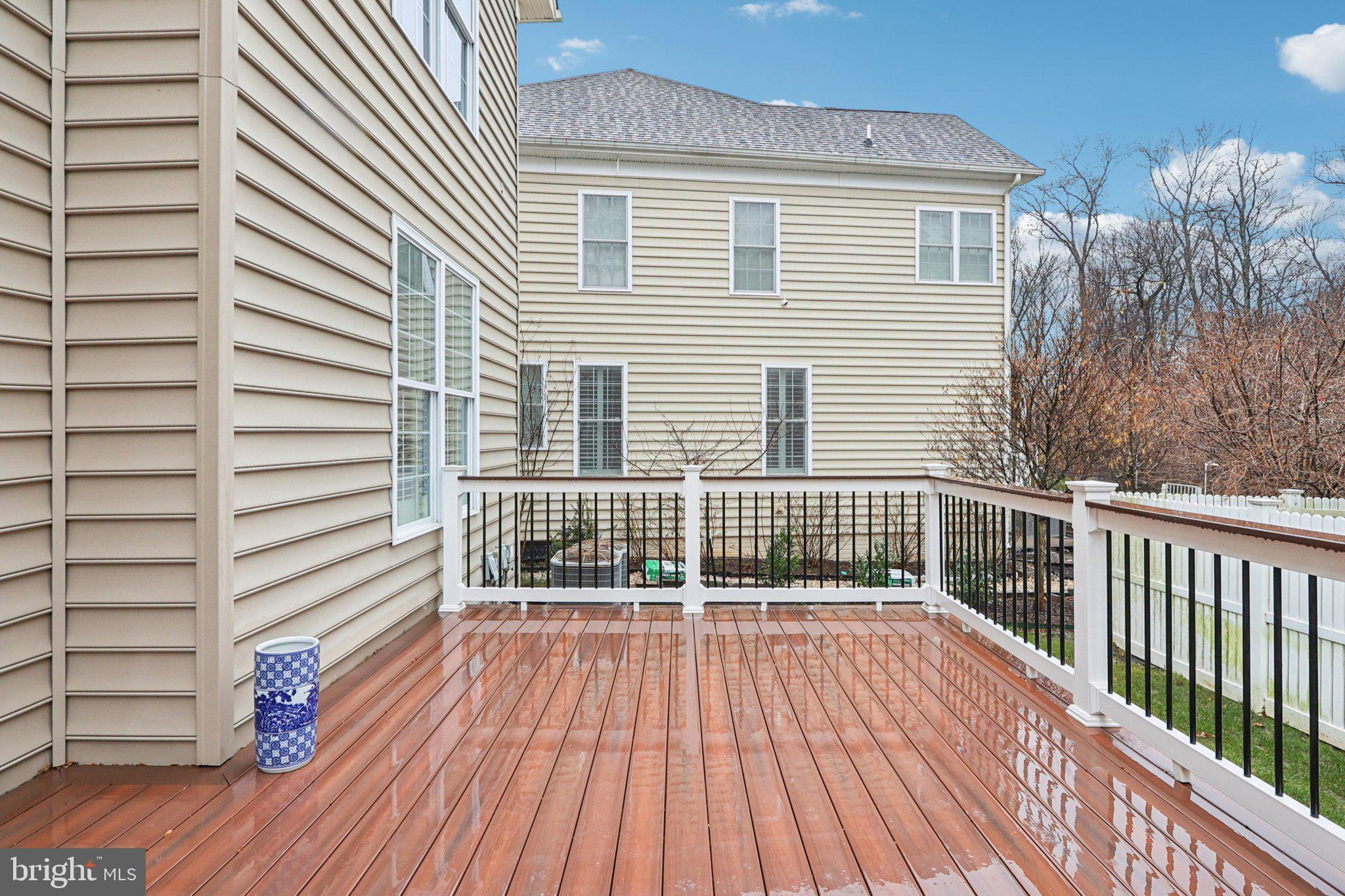 PIEDMONT CROSSING - Residential