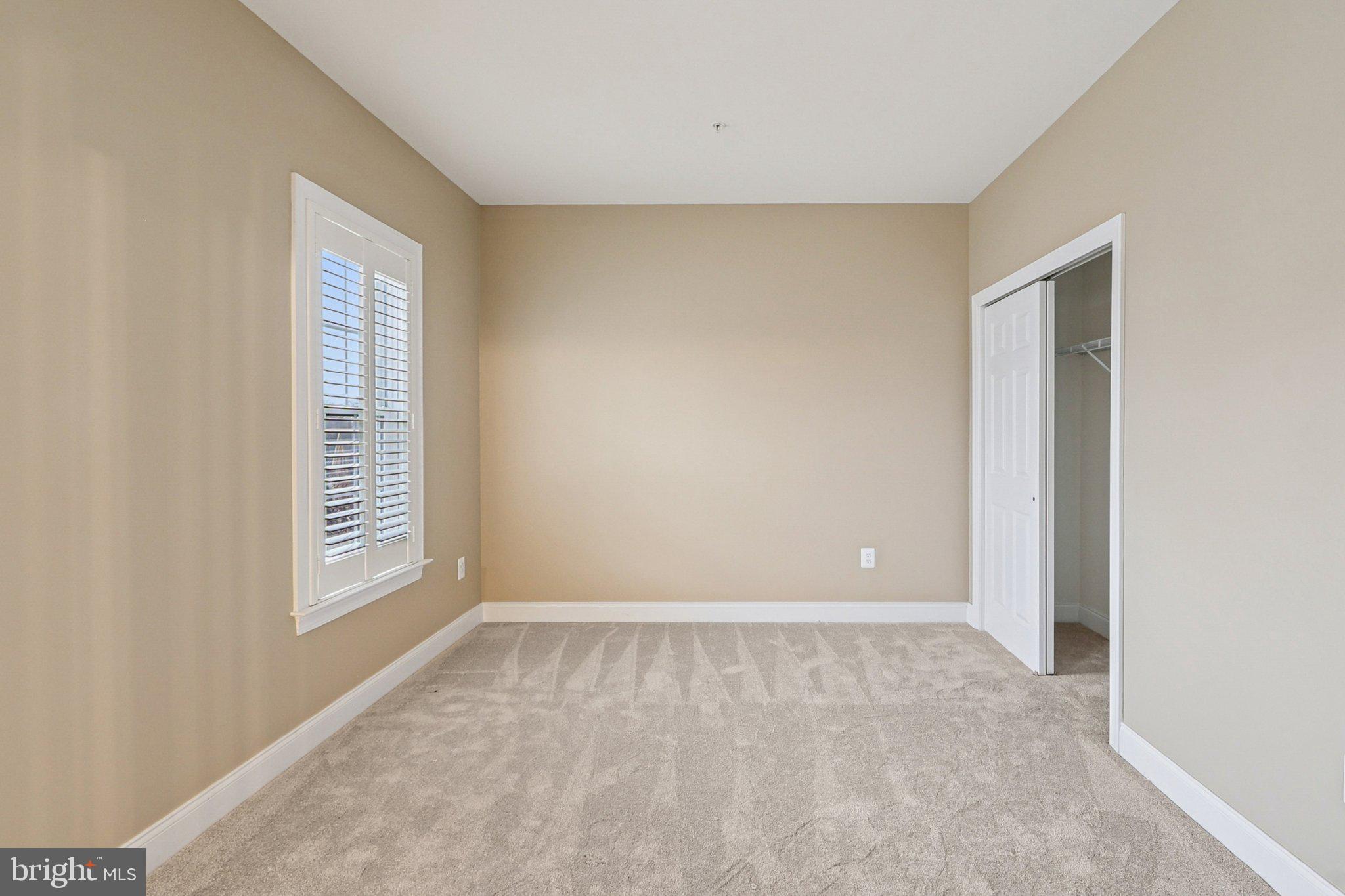 PIEDMONT CROSSING - Residential