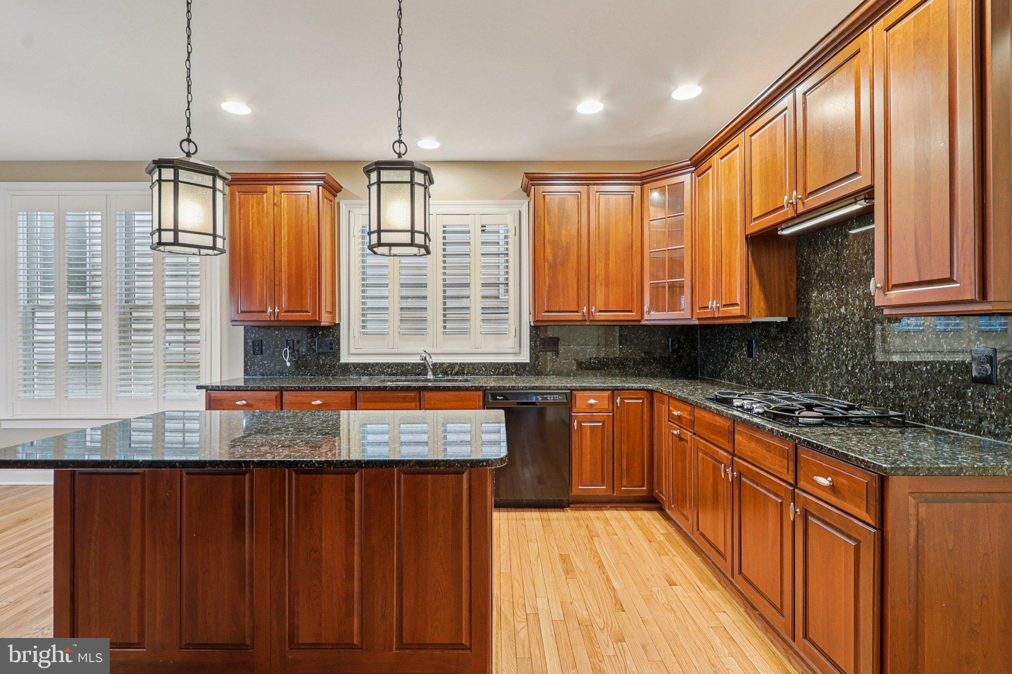 PIEDMONT CROSSING - Residential