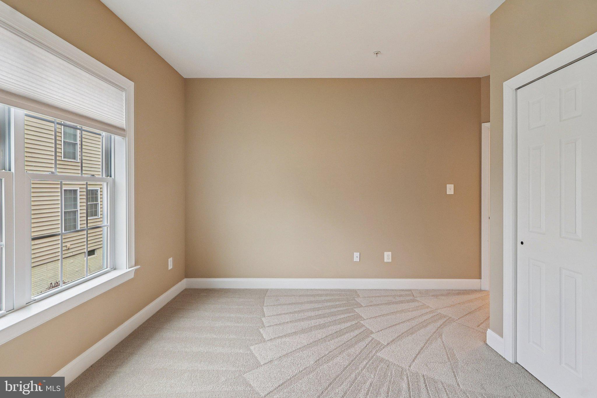 PIEDMONT CROSSING - Residential