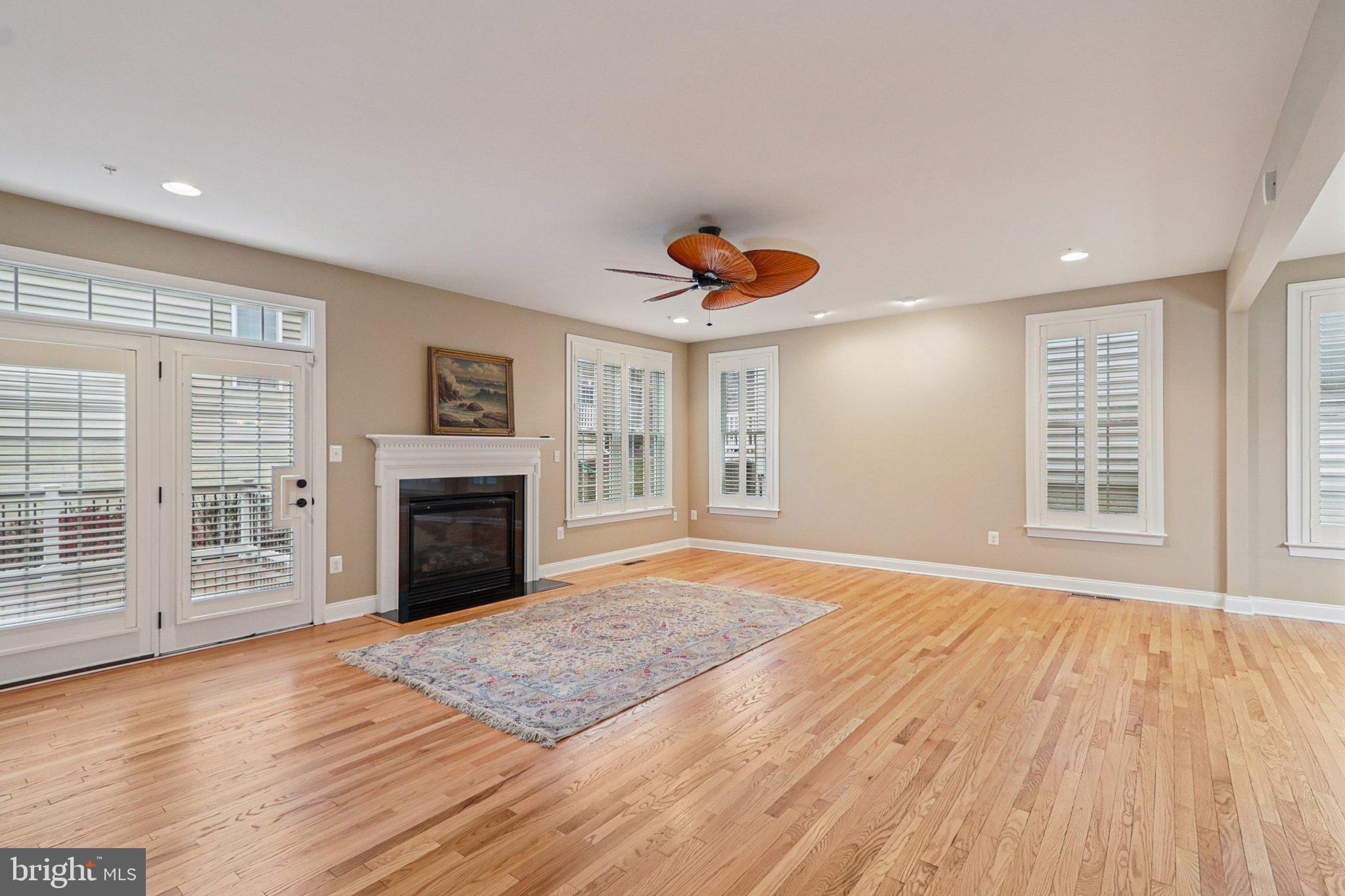 PIEDMONT CROSSING - Residential