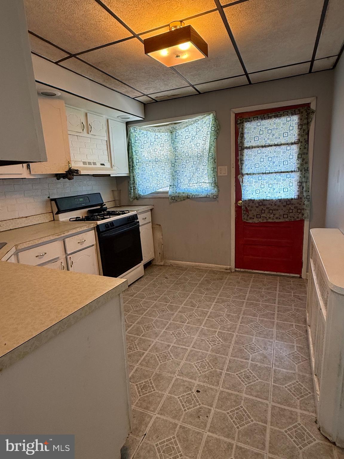 KENSINGTON - Residential