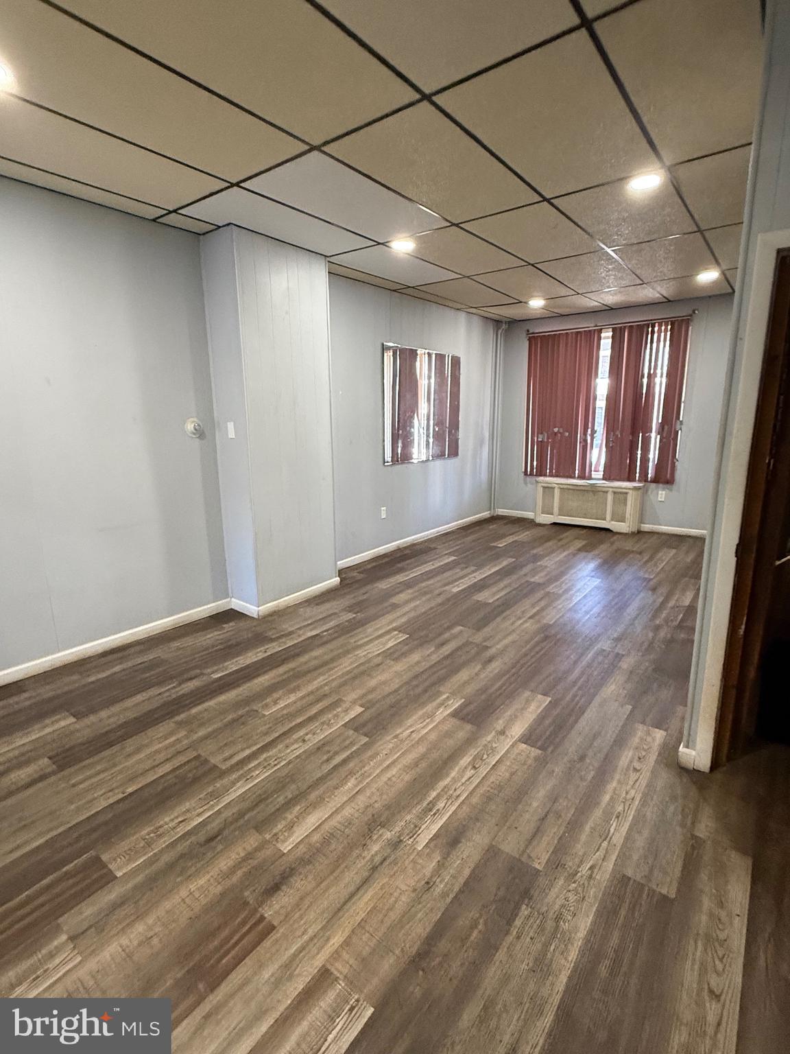 KENSINGTON - Residential