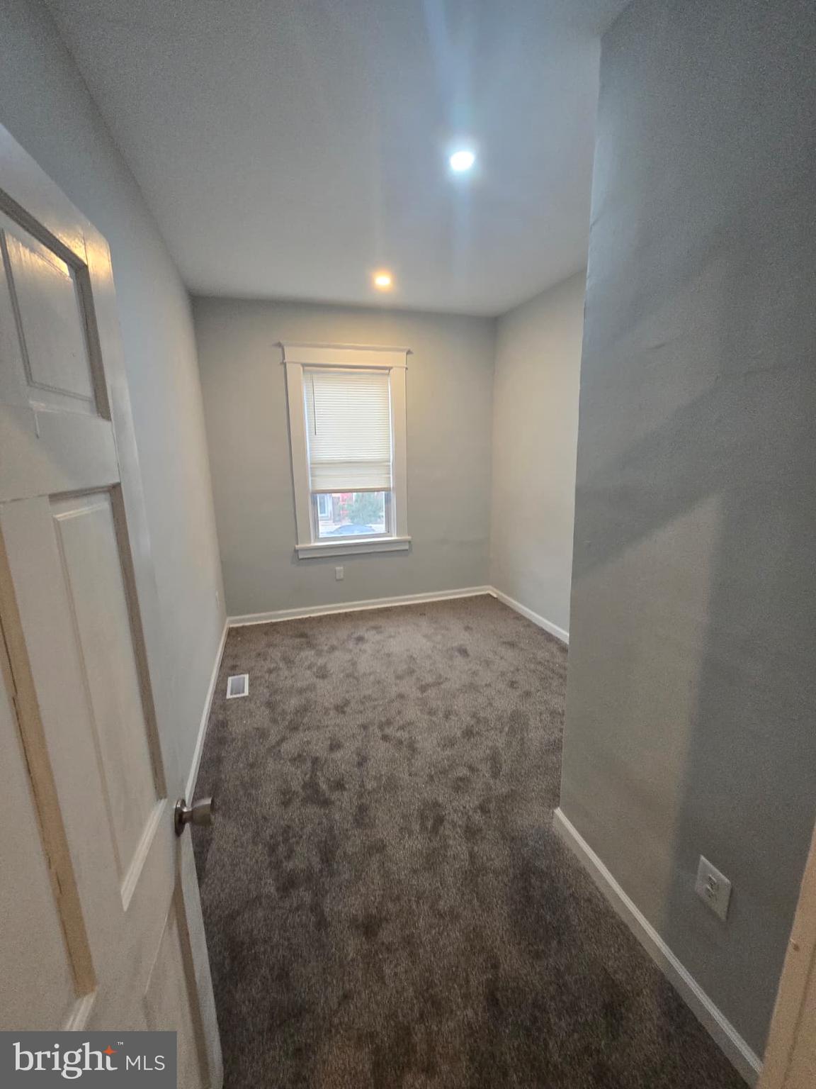 MONDAWMIN - Residential