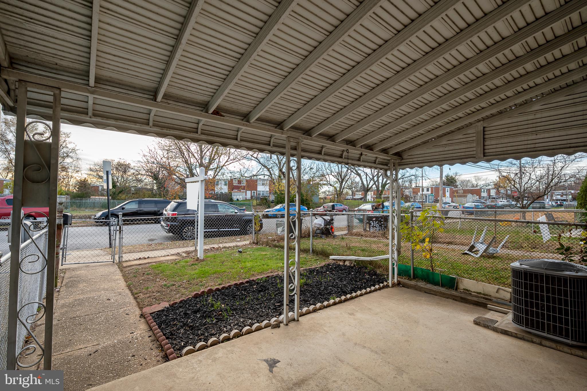 RIVERVIEW - Residential