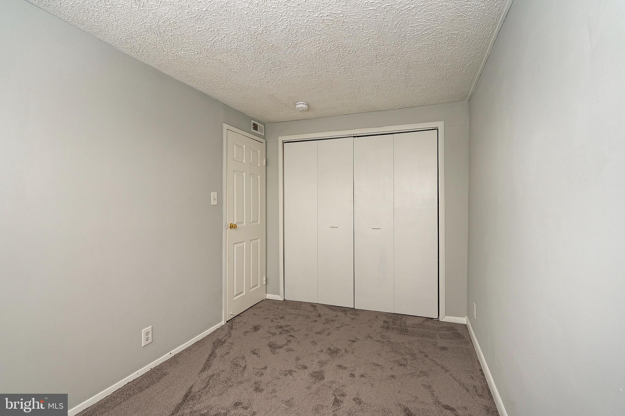 RIVERVIEW - Residential