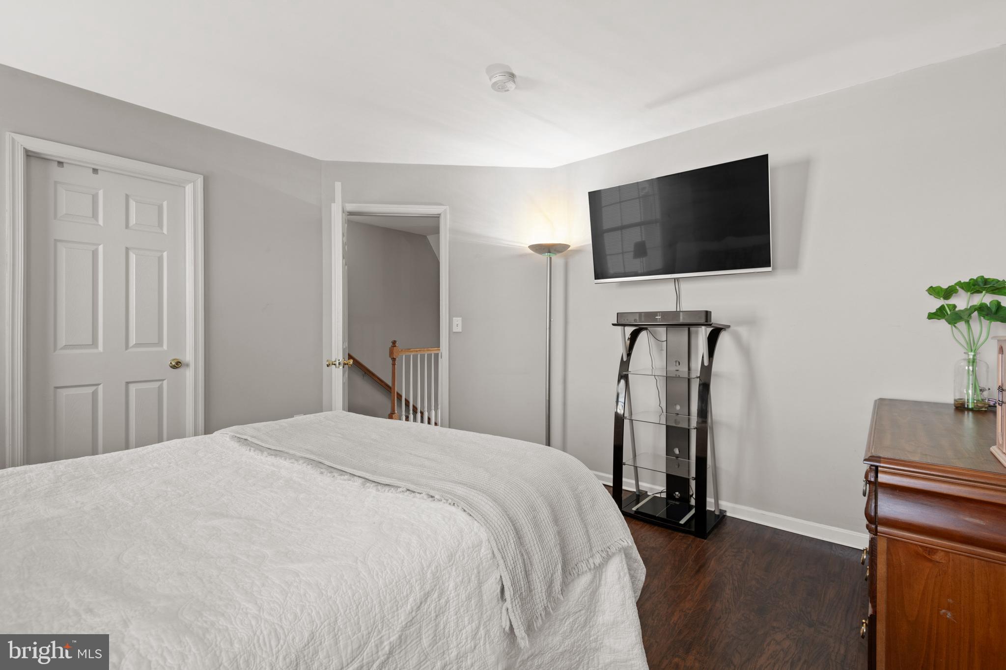 STERLING PLACE - Residential