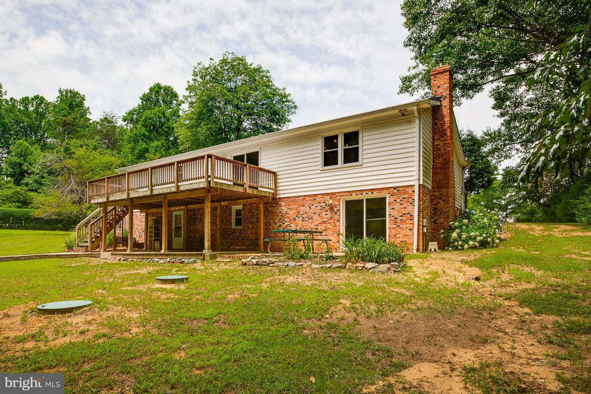 RUSTIC HILLS - Residential