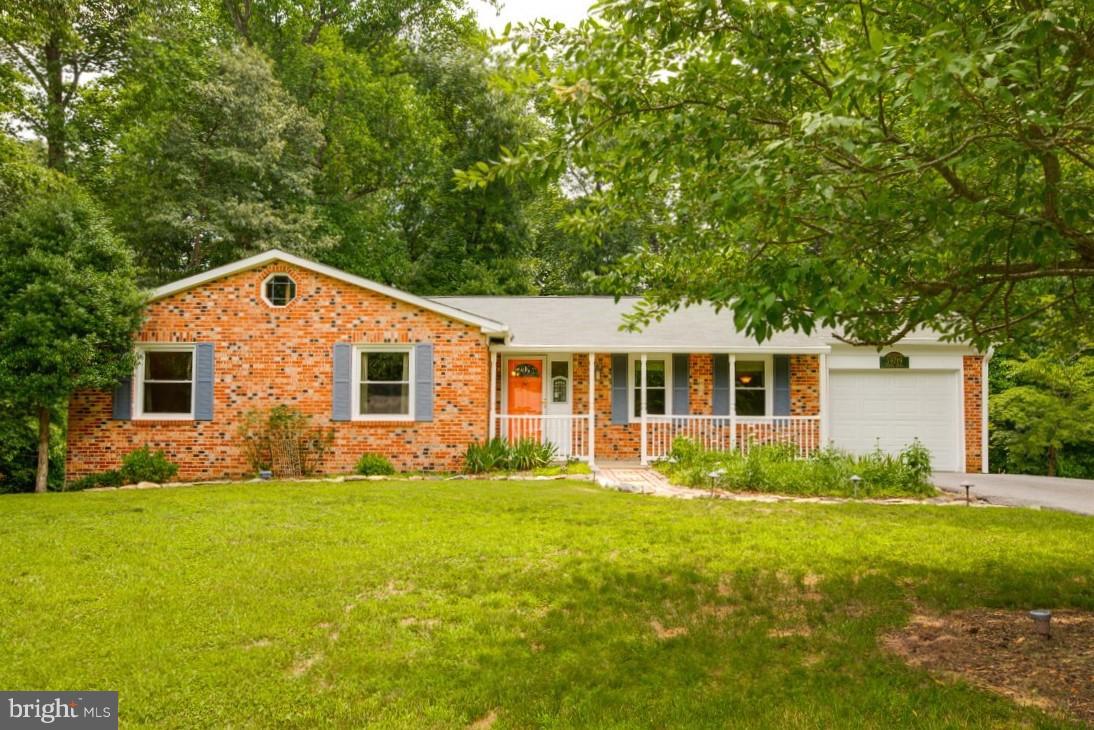 RUSTIC HILLS - Residential