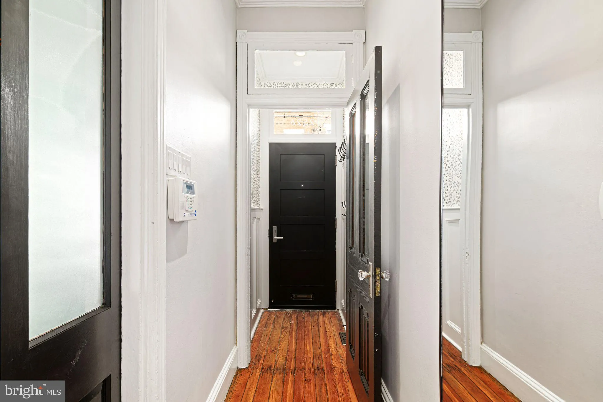 Philadelphia, Pennsylvania 19130, United States, 4 Bedrooms Bedrooms, ,3 BathroomsBathrooms,Residential,Contingent,32537