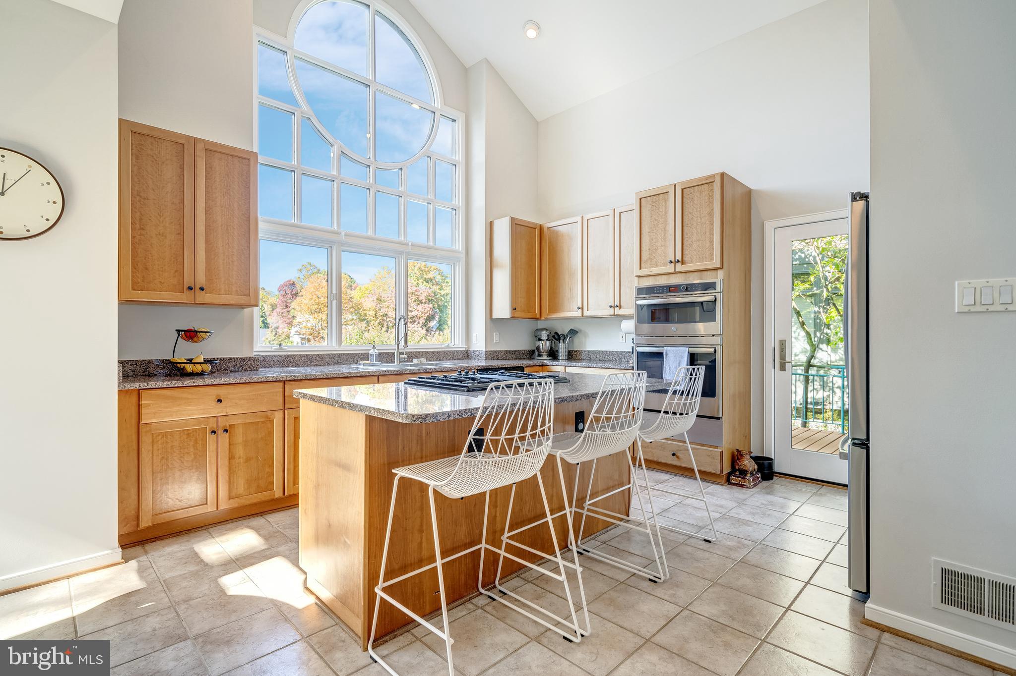 RESTON - Residential