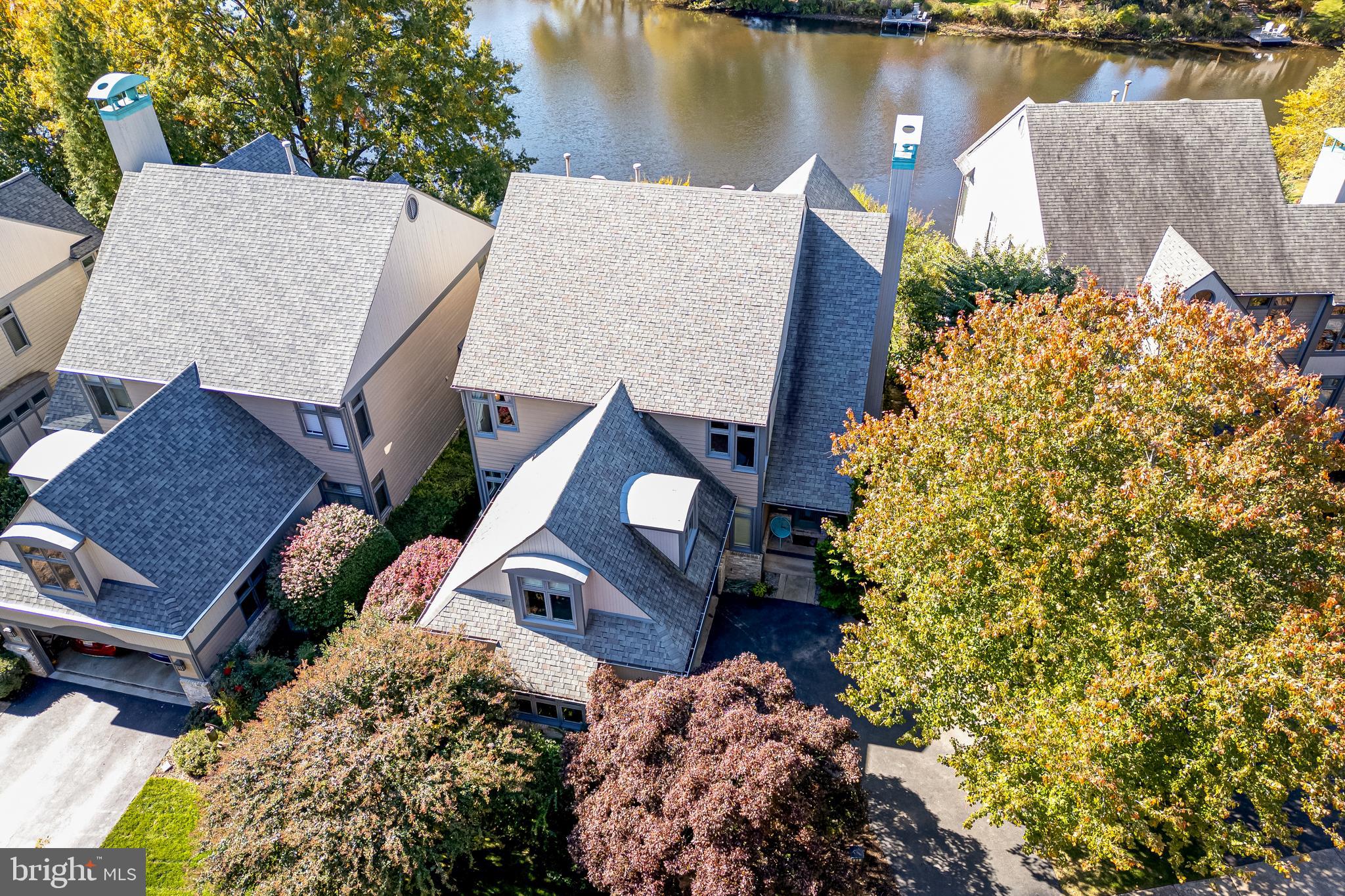 RESTON - Residential