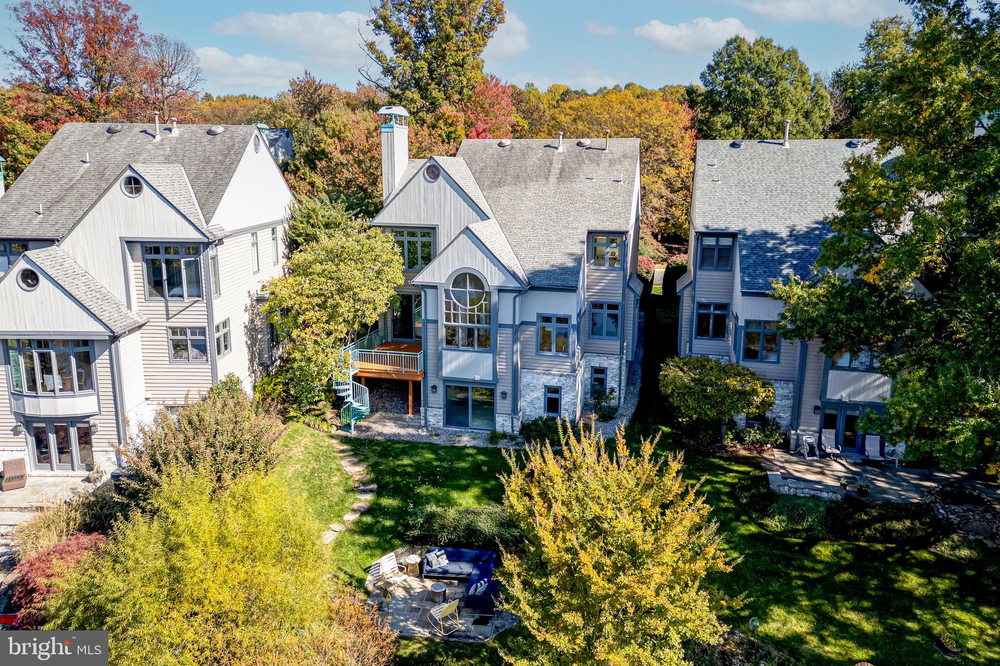 RESTON - Residential