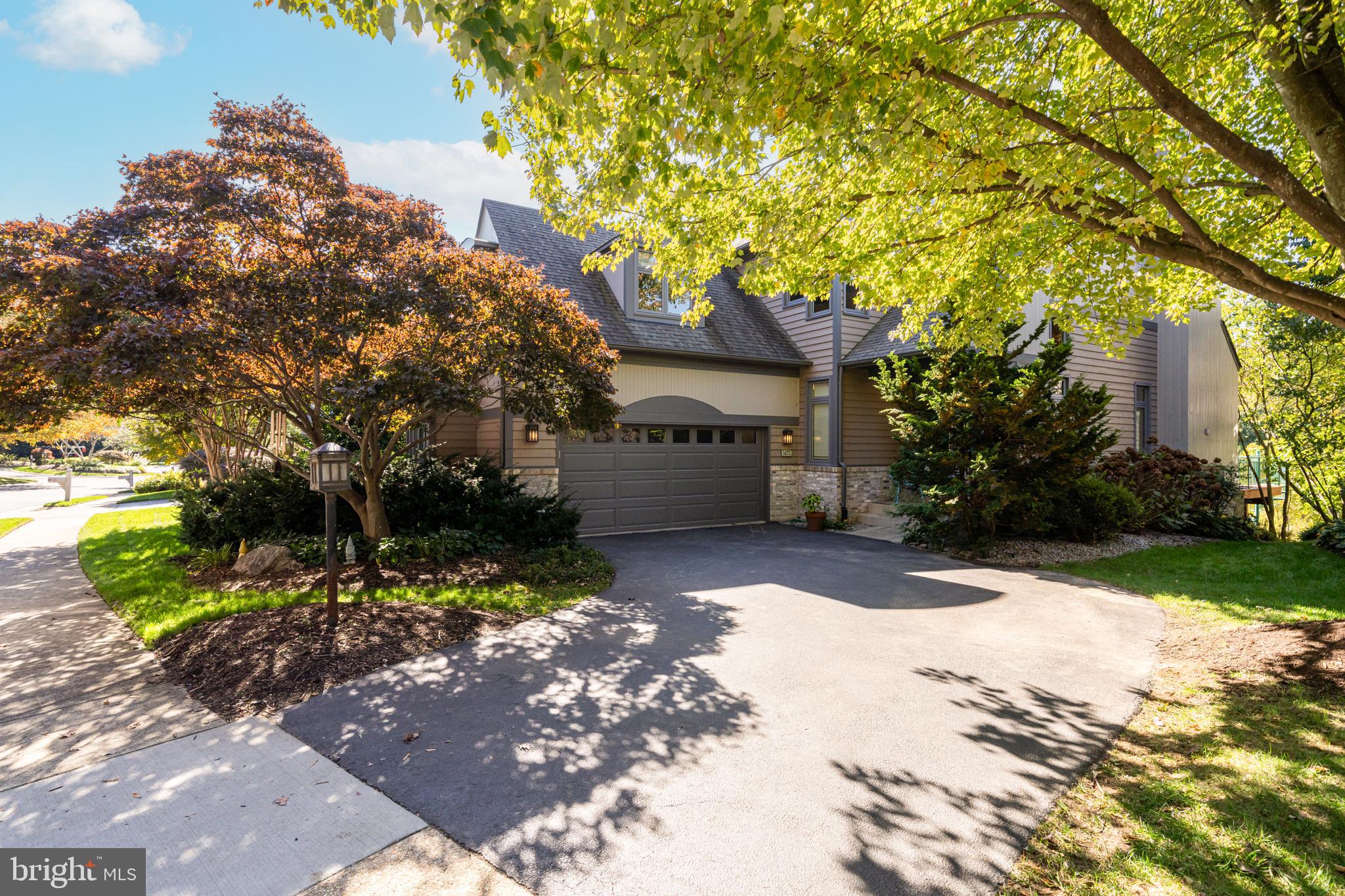 RESTON - Residential