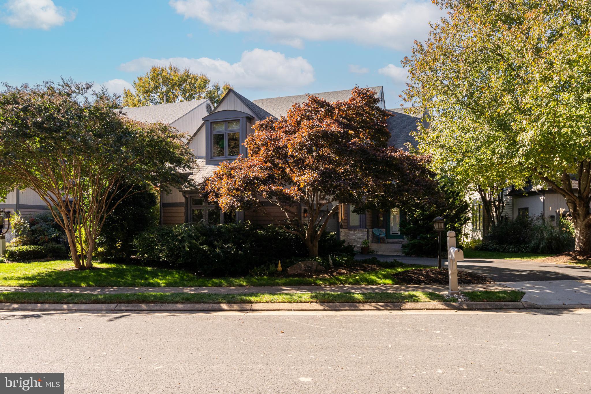 RESTON - Residential