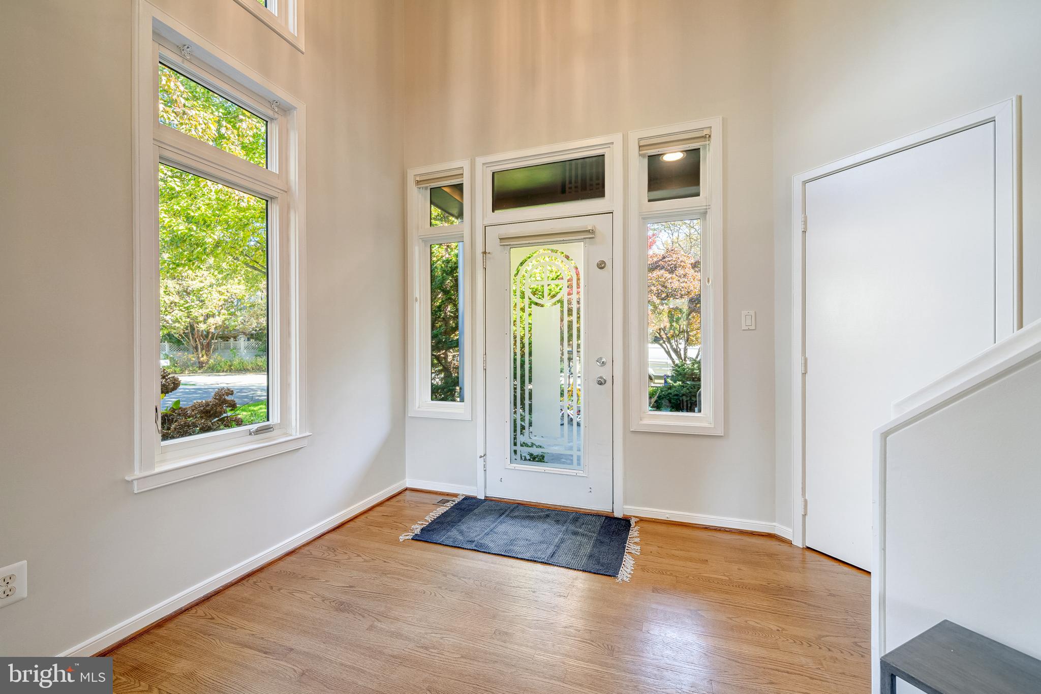 RESTON - Residential